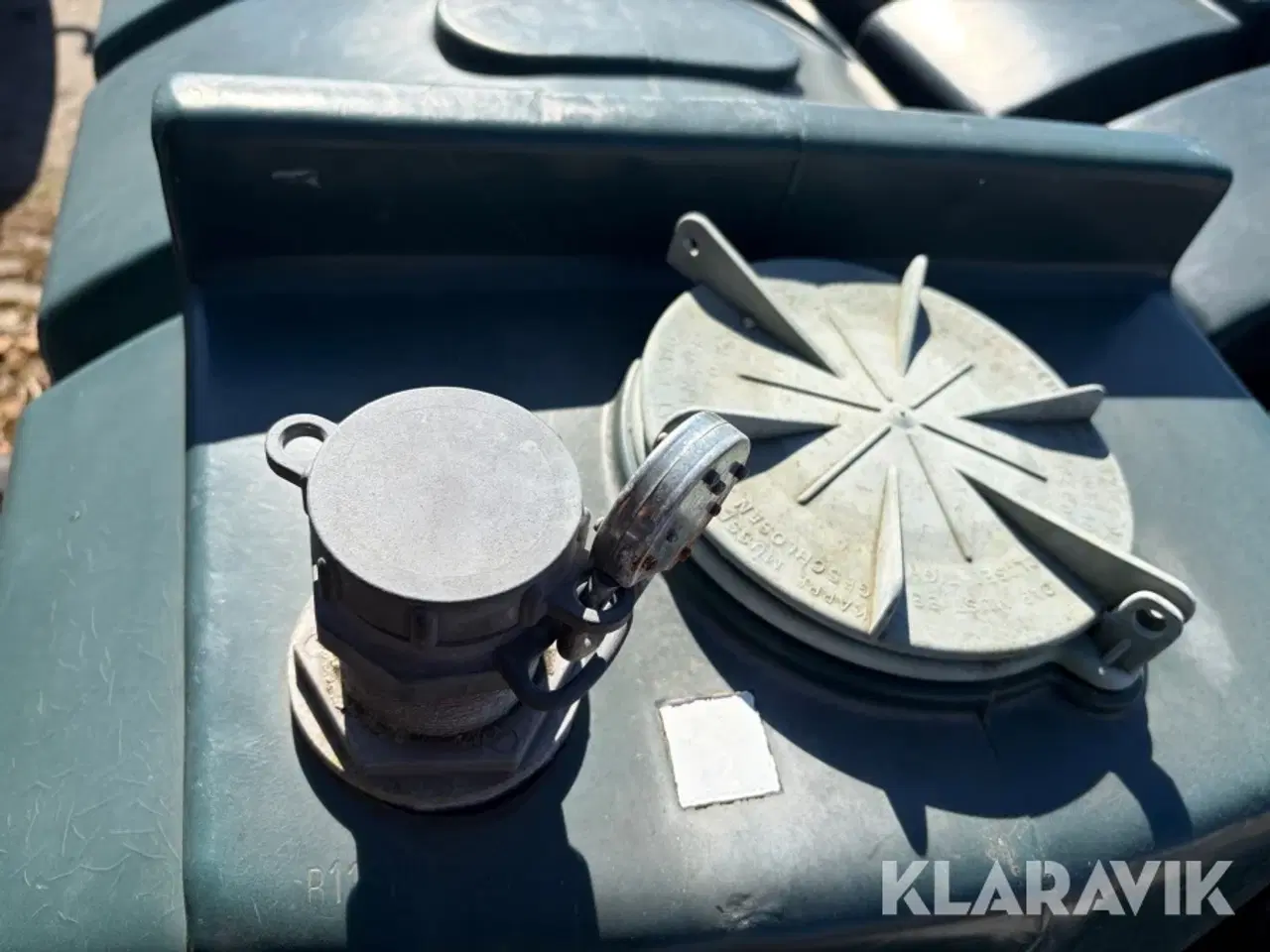 Billede 5 - Brændstoftank Titan Kingspan RT1225-0