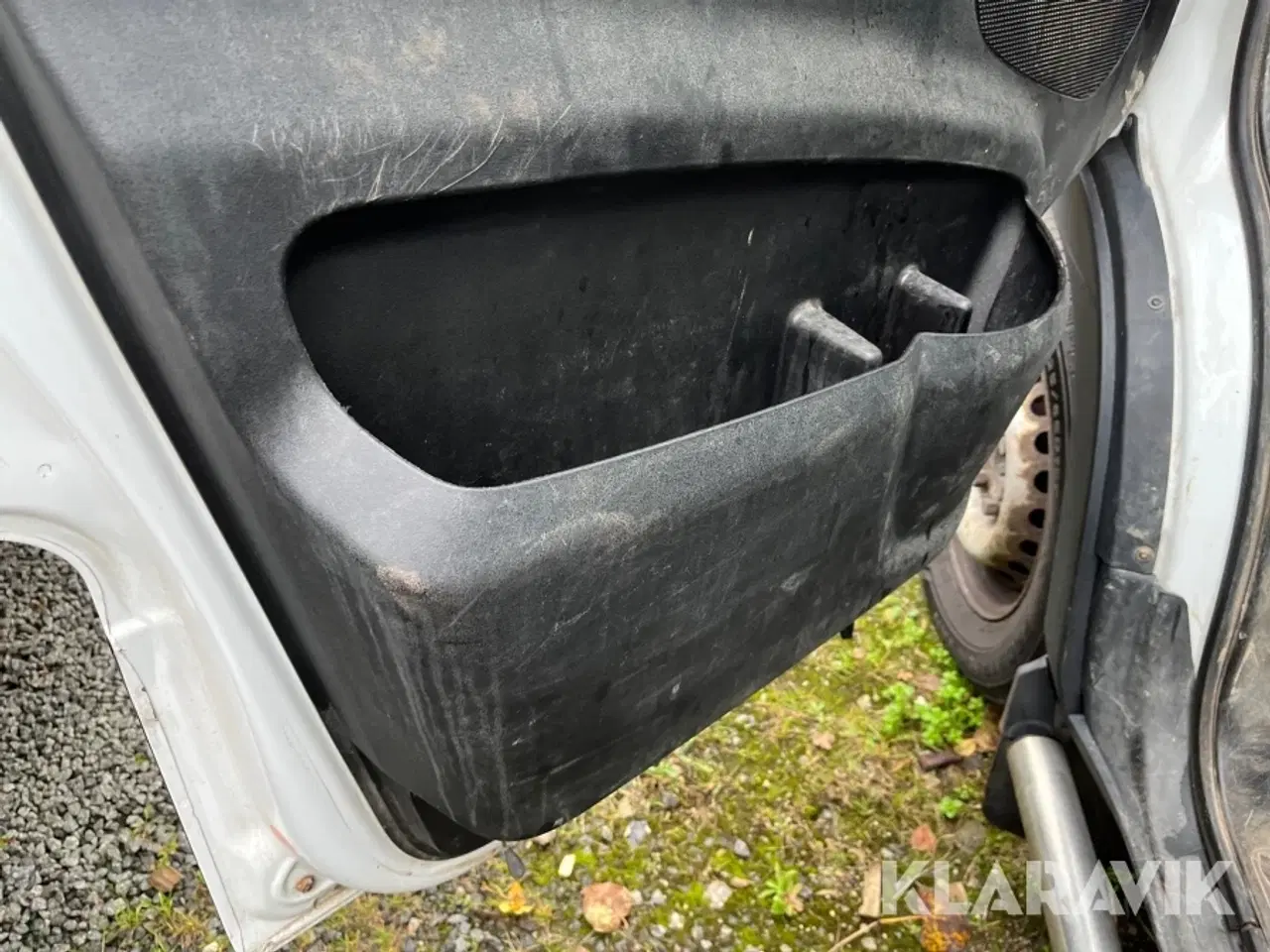 Billede 8 - Varebil Iveco 35s15 2,3D 10,8M3