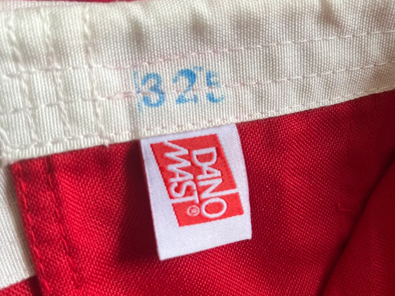 Billede 2 - Danneborgs flag