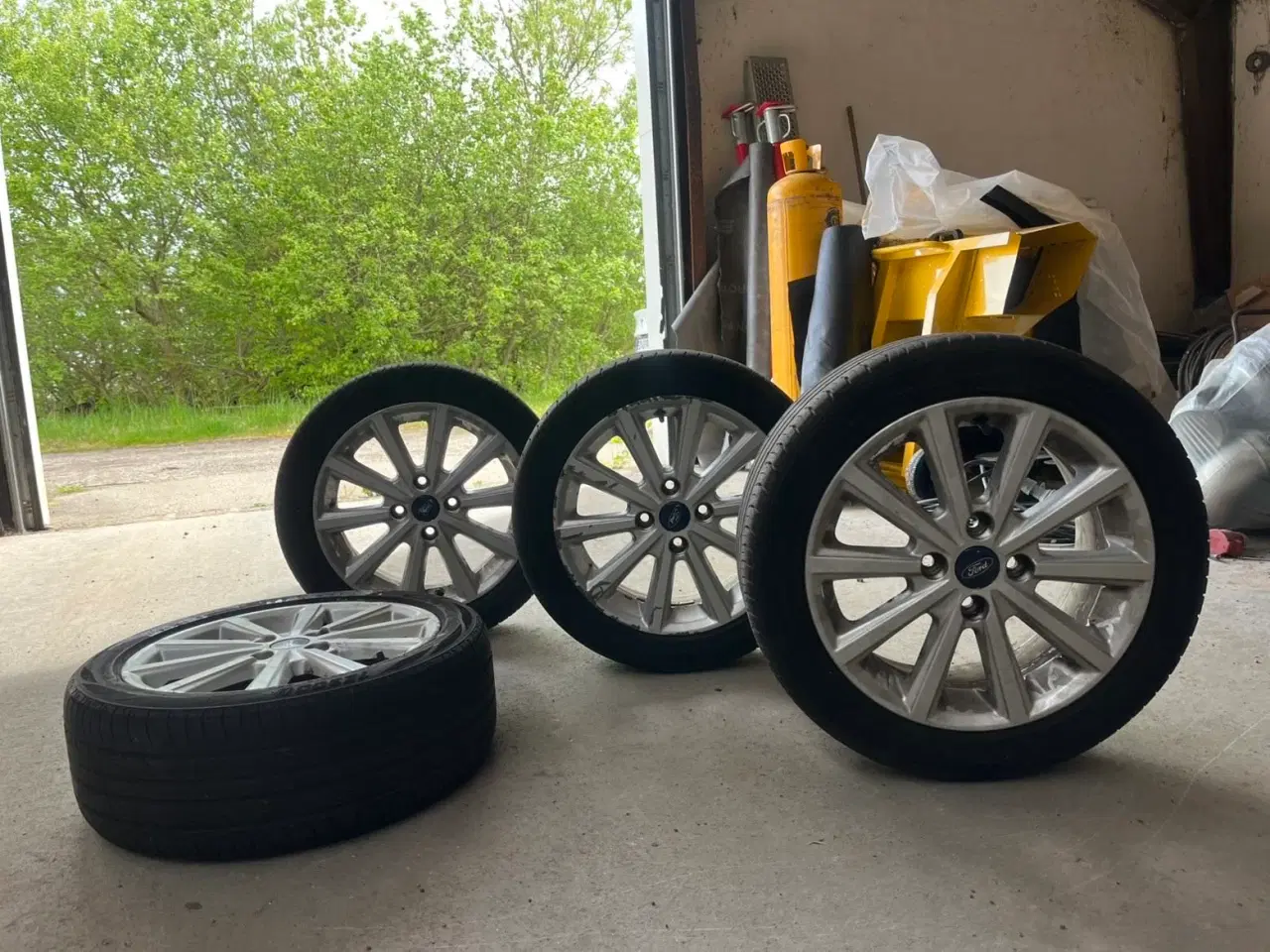 Billede 1 - Ford Fiesta sommerdæk 