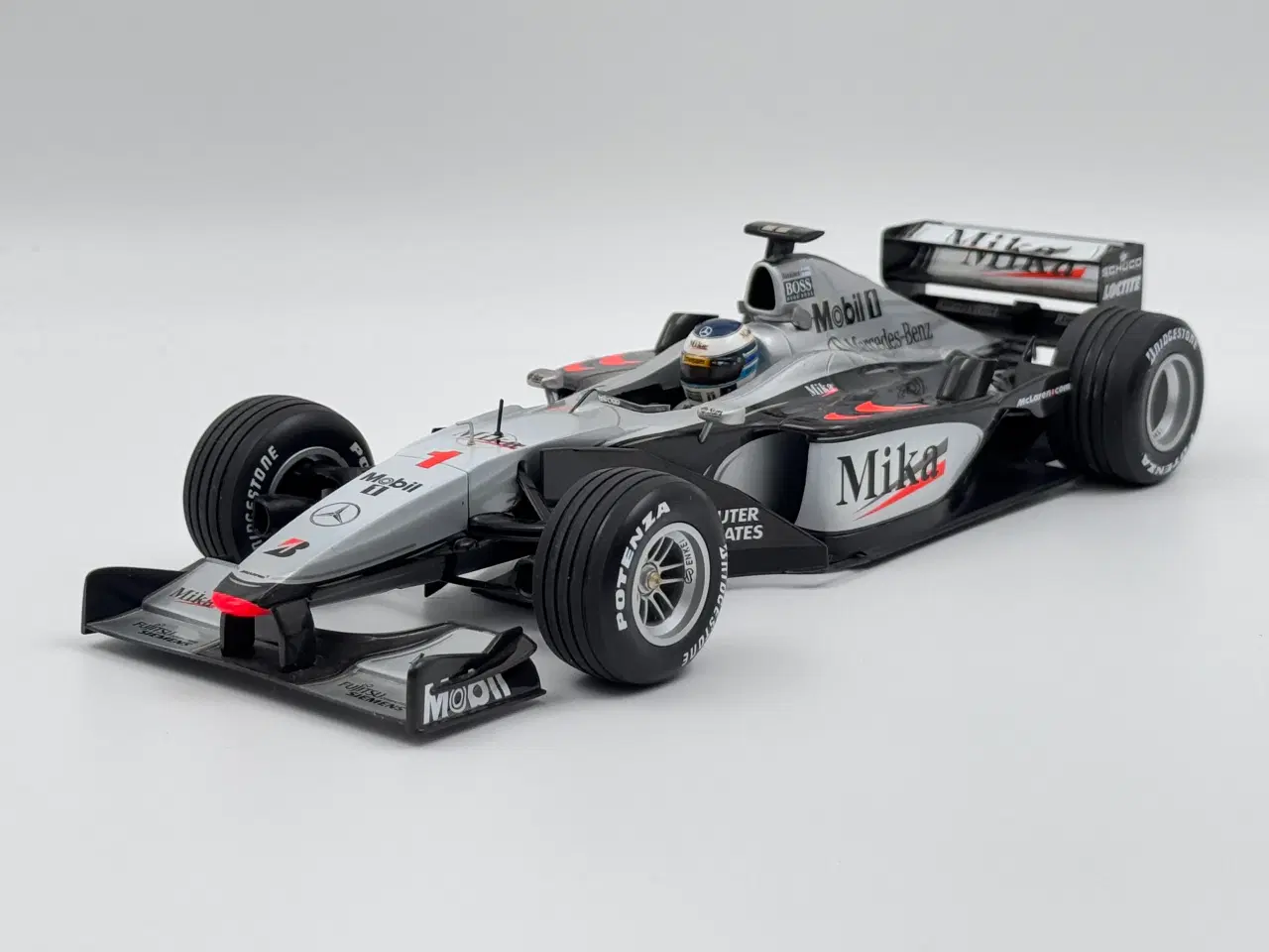 Billede 3 - 2000 McLaren-Mercedes MP4/15 #1 - 1:18  