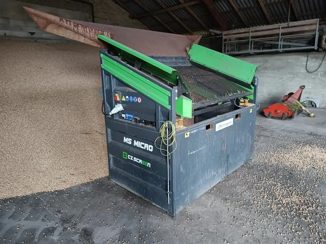 Billede 4 - - - - Soldrenser til jord og andre materialer