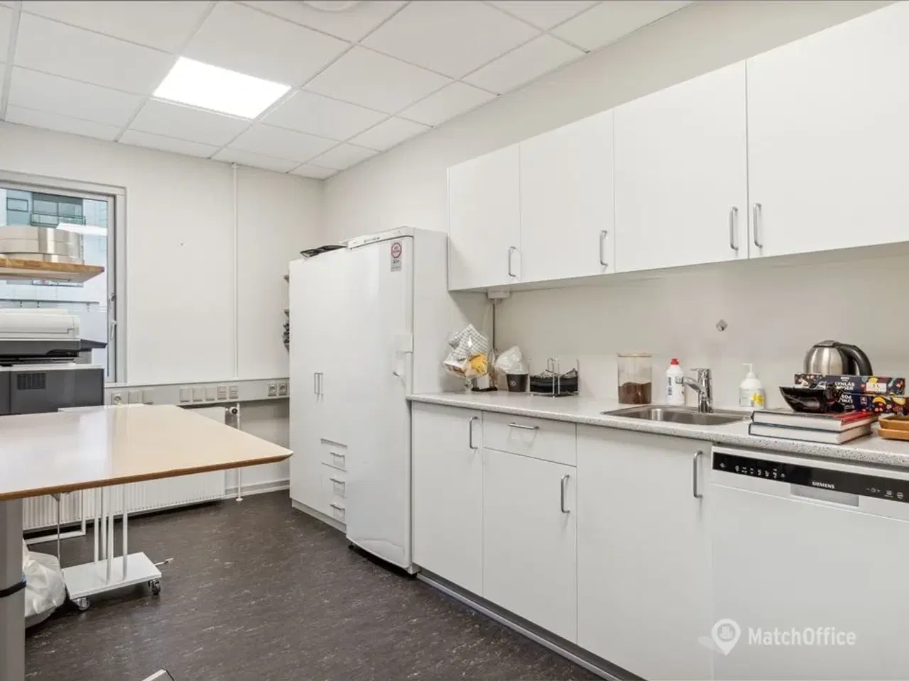 Billede 16 - Pæne kontorlokaler med attraktiv trappeleje