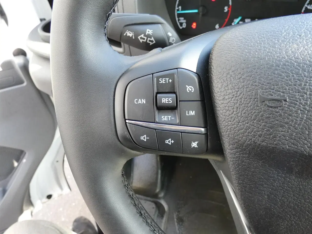 Billede 13 - Ford Transit 350 L3H1 2,0 TDCi Trend 130HK DobKab 6g