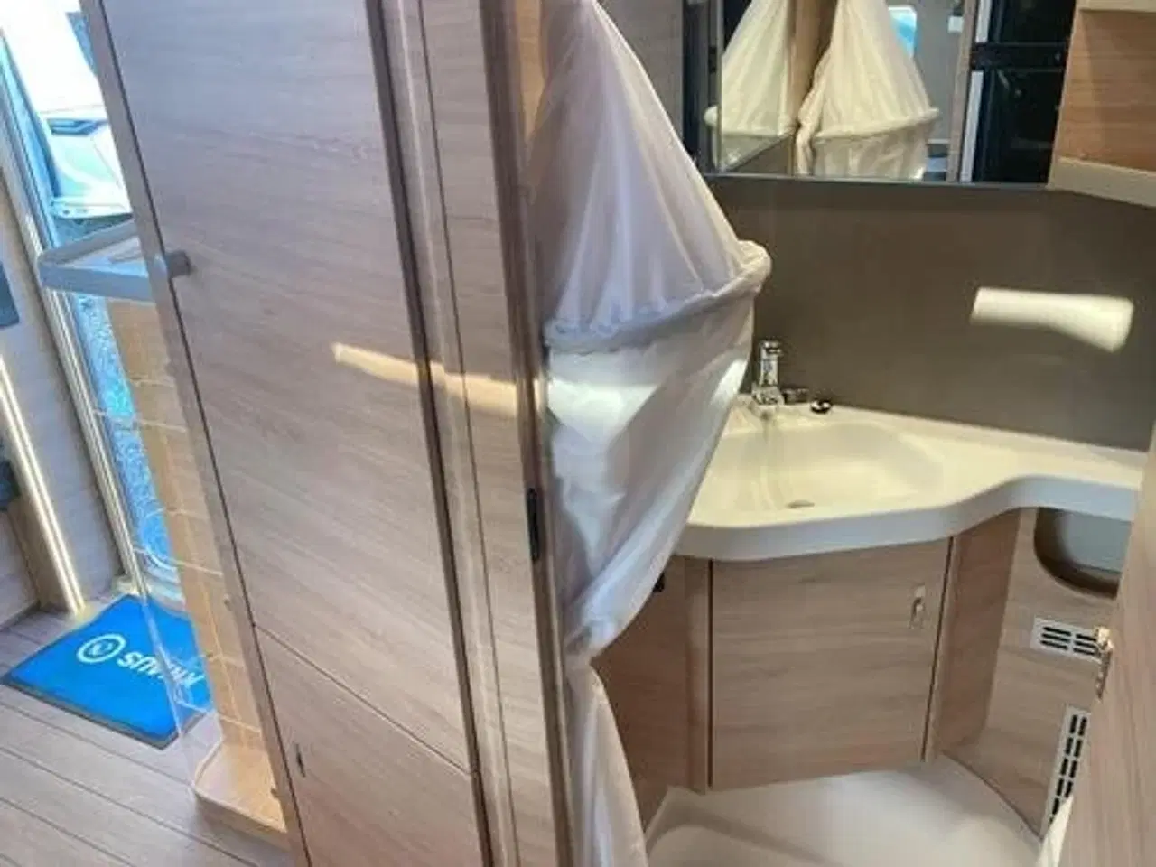 Billede 8 - Knaus Südwind 650 UX - EFTERÅRSTILBUD Spar 23.165.- Nu 339.995.-