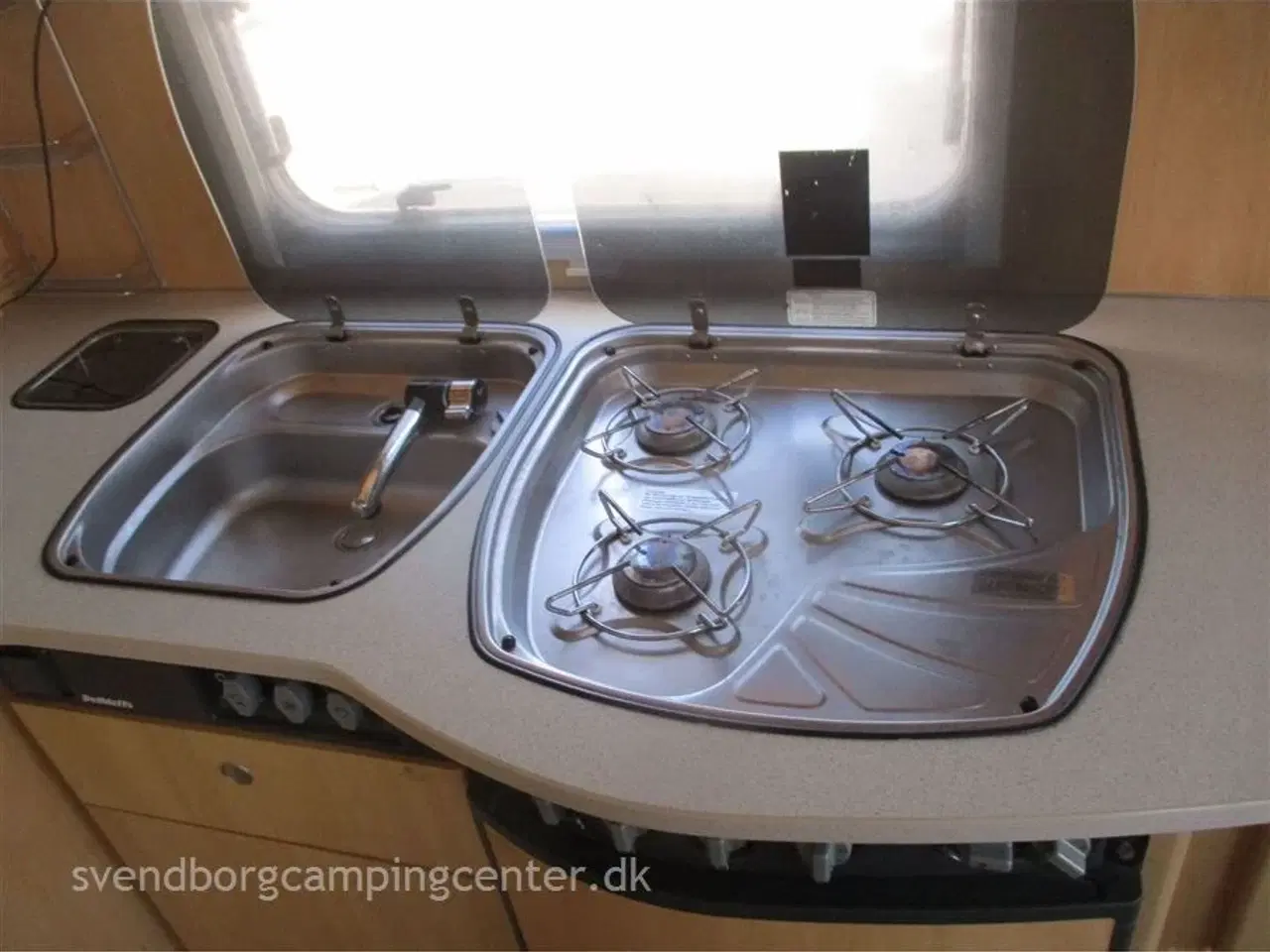 Billede 8 - 2004 - Dethleffs Camper 510 DB   Afhentningsvogn