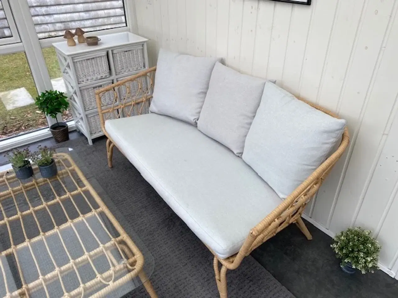 Billede 2 - Sofa sæt bestående af sofa + bord + 2 stole