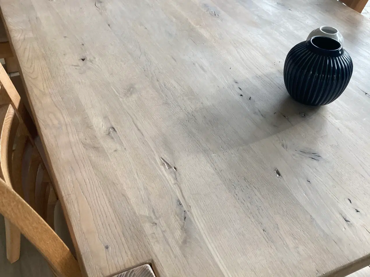 Billede 2 - Spisebord med 8 stole 