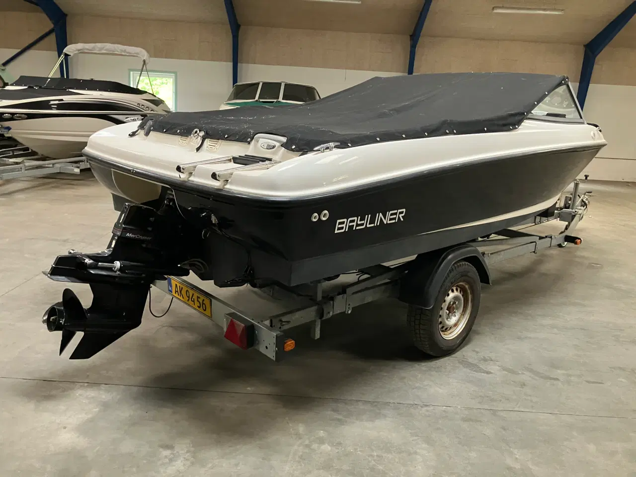 Billede 2 - Bayliner 175, bovrider