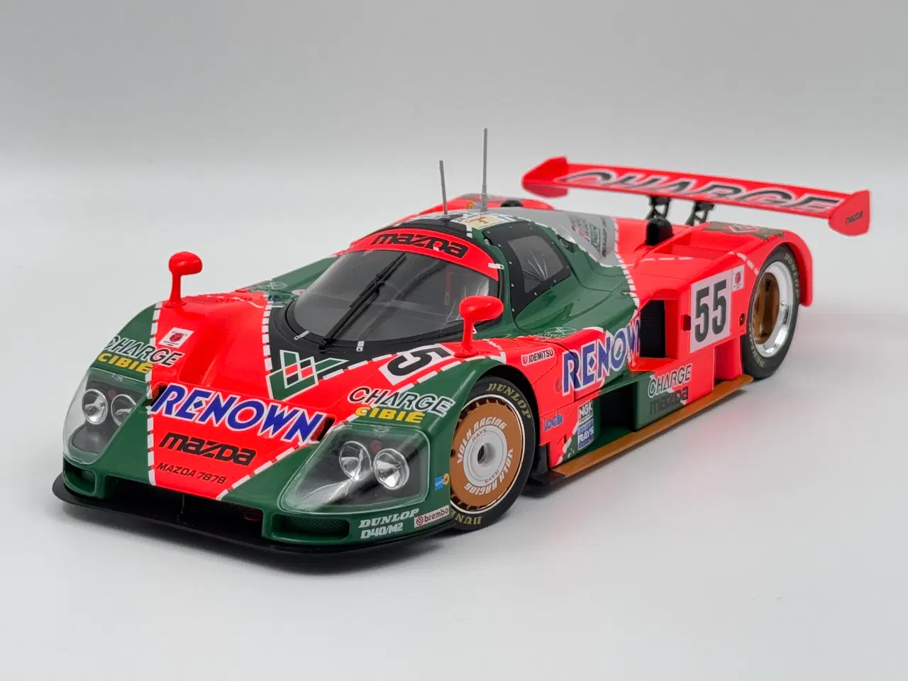 Billede 3 - 1991 Mazda 787B Le Mans (Med skade) 1:18