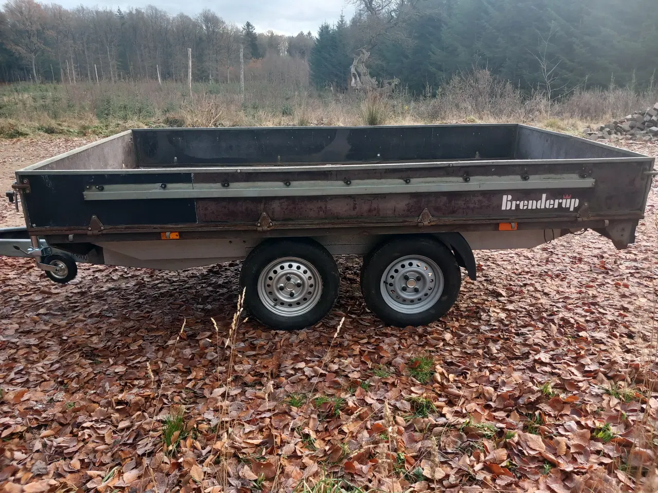 Billede 4 - Nysynet Brenderup 1600kg. boogie trailer sælges 