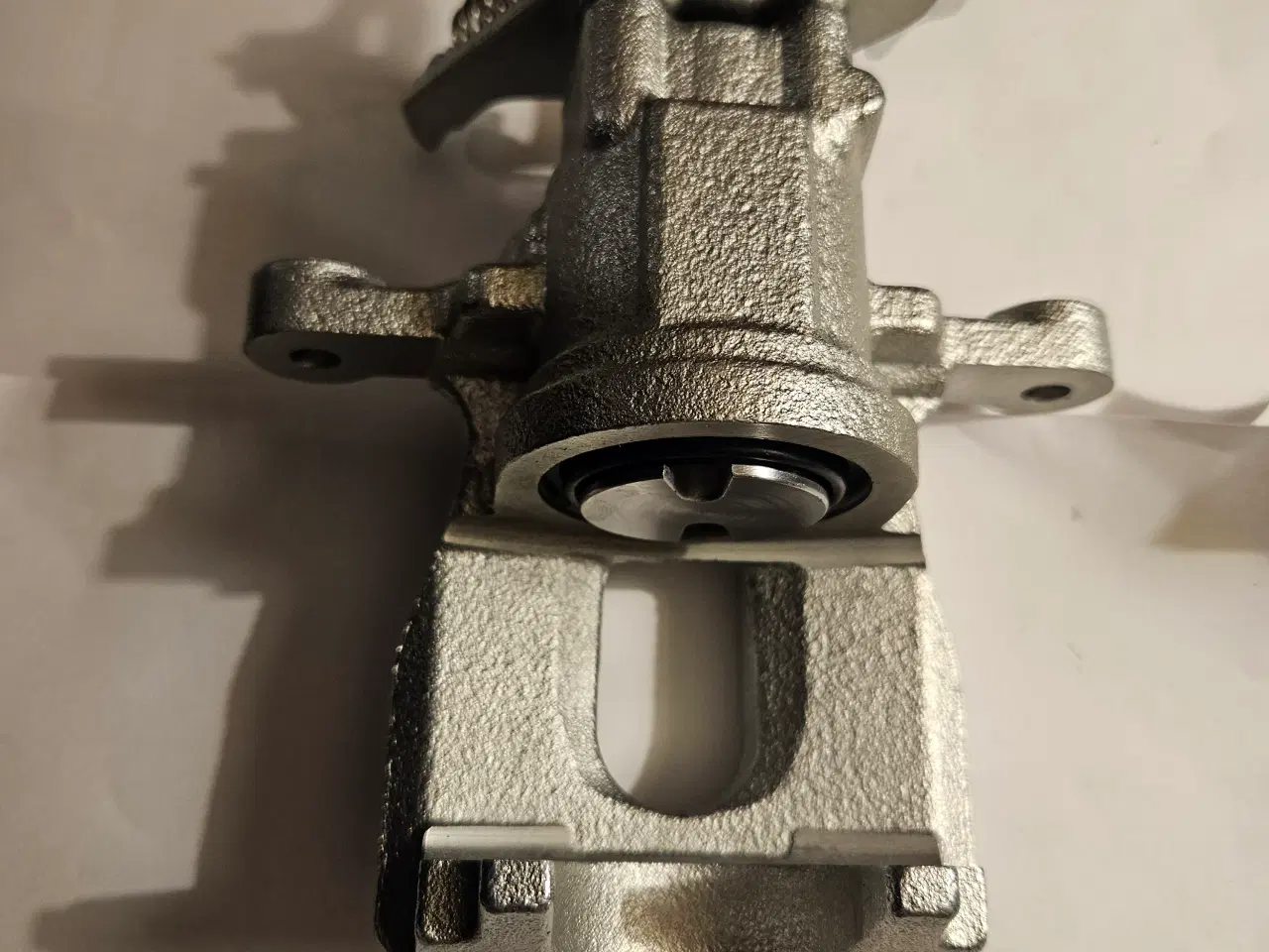 Billede 2 - Bremsekaliber højere og venstre ford mondeo mk3