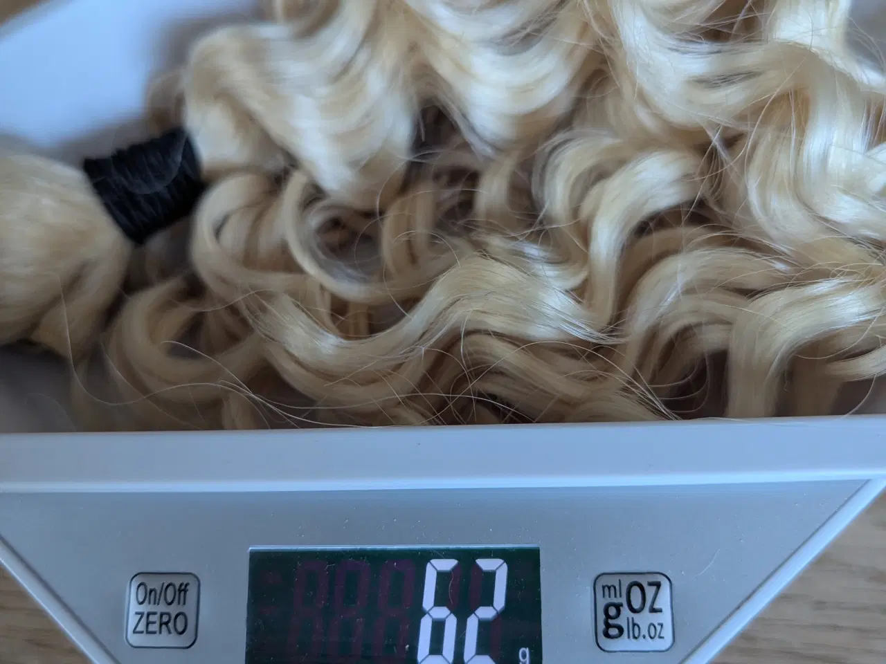 Billede 6 - 3 bundter blonde human hair deep wave 76 cm