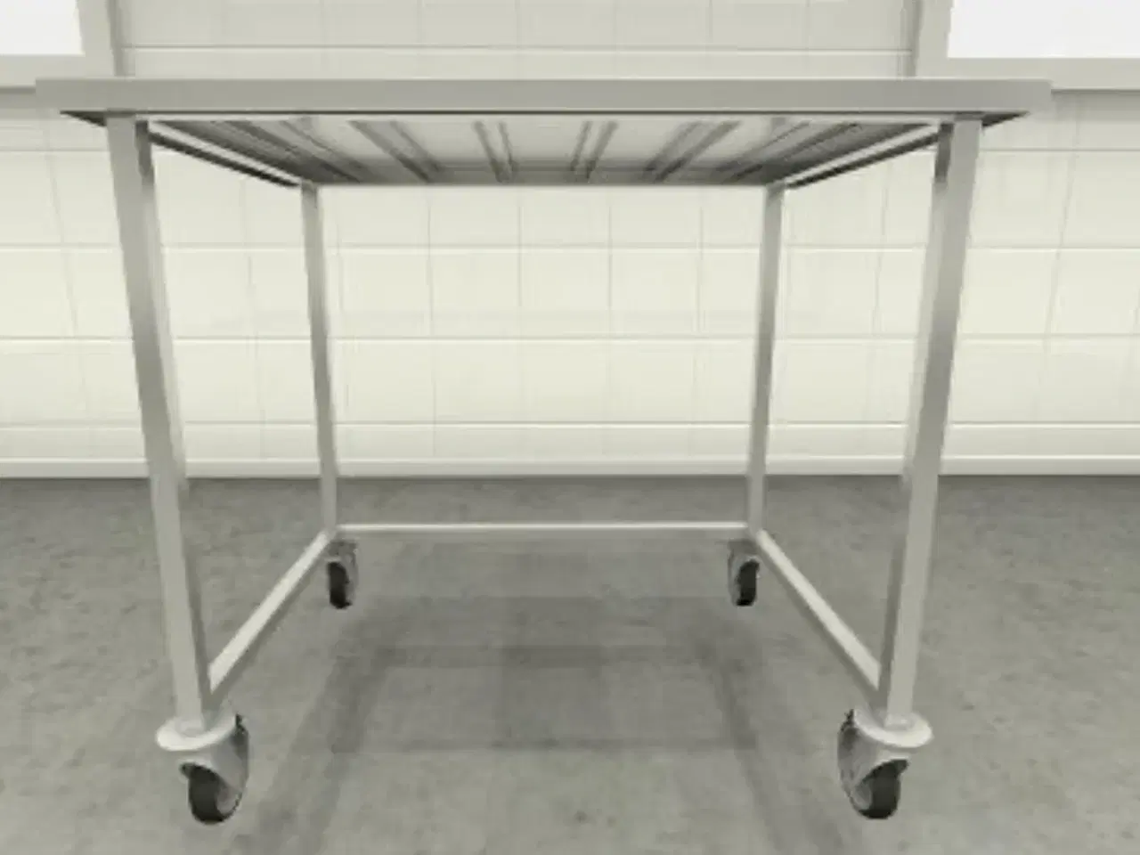 Billede 1 - Arbejdsbord m/hjul B1000 x D700 x H900 mm (Udstillingsmodel)