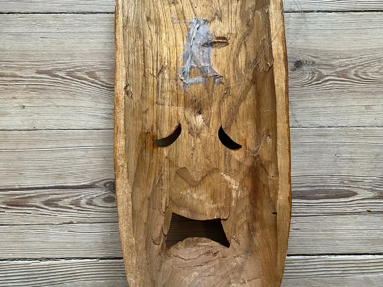 Billede 4 - Maske i lyst træ