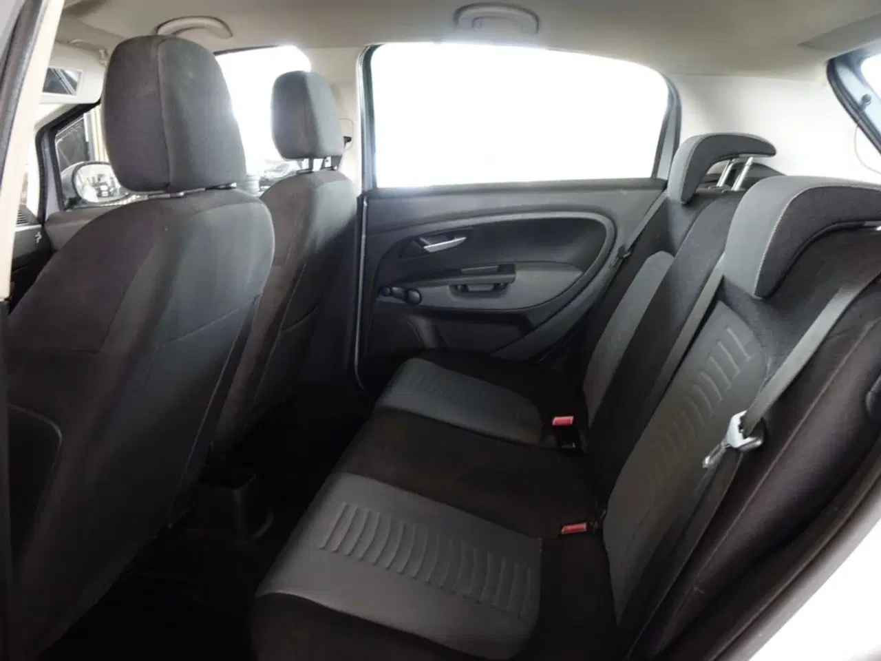 Billede 6 - Fiat Punto 1,4 fra 2007 sælges som projektbil elle