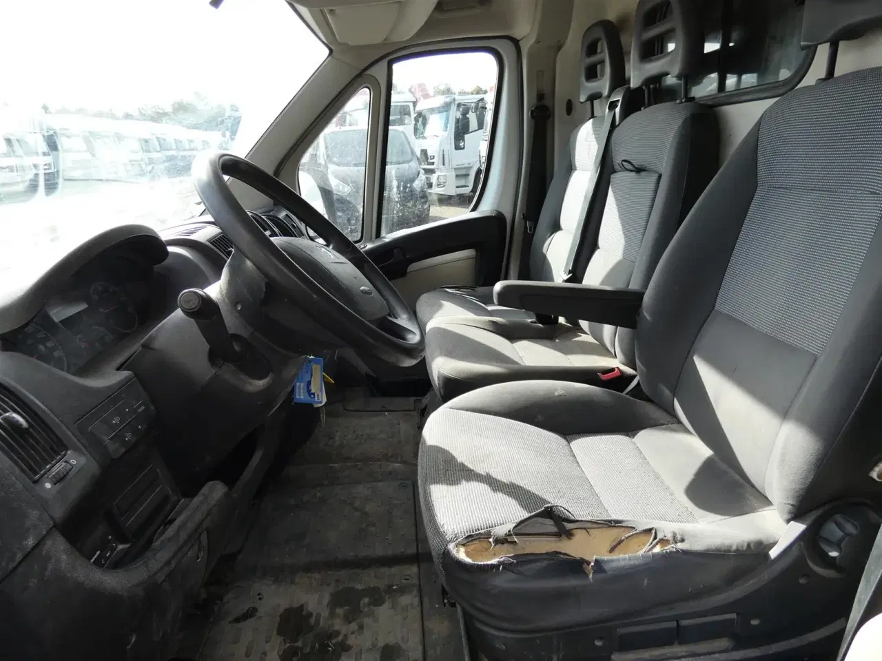 Billede 9 - Peugeot Boxer 2,2 HDi 330 L1H1 110HK Van