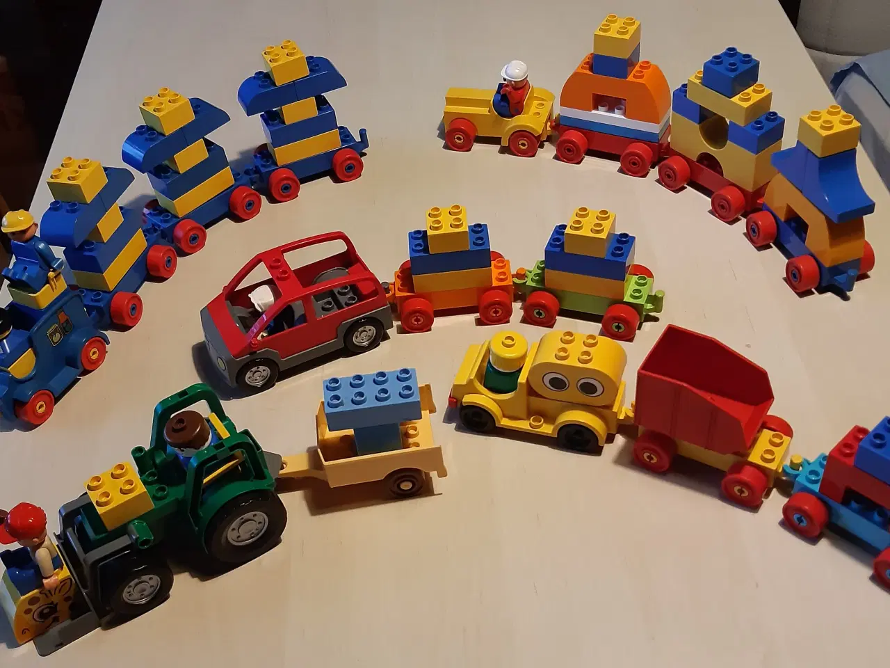 Billede 1 - Duplo tog og køretøjer