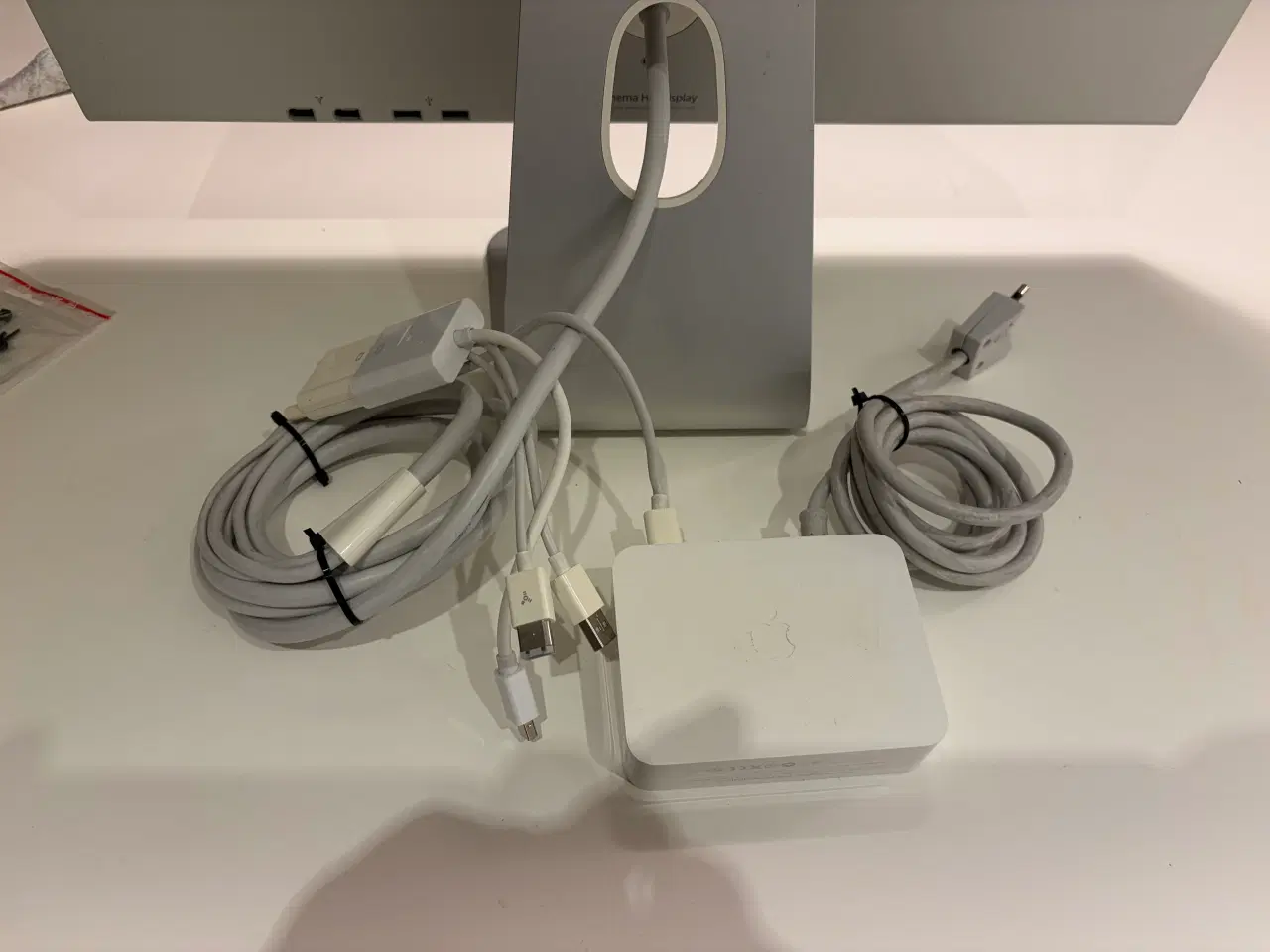 Billede 2 - Apple Cinema HD display 24”