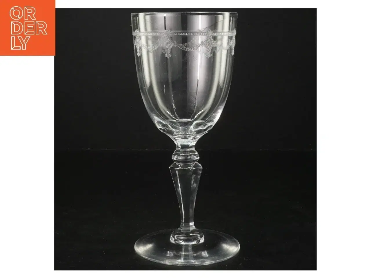 Billede 1 - Elegant vinglas (str. 21 cm)