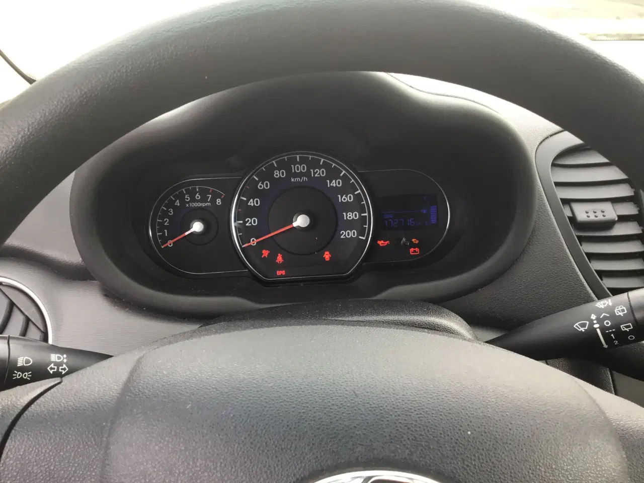 Billede 7 - Hyundai i 10 nysynet sommer/ vinterhjul mm