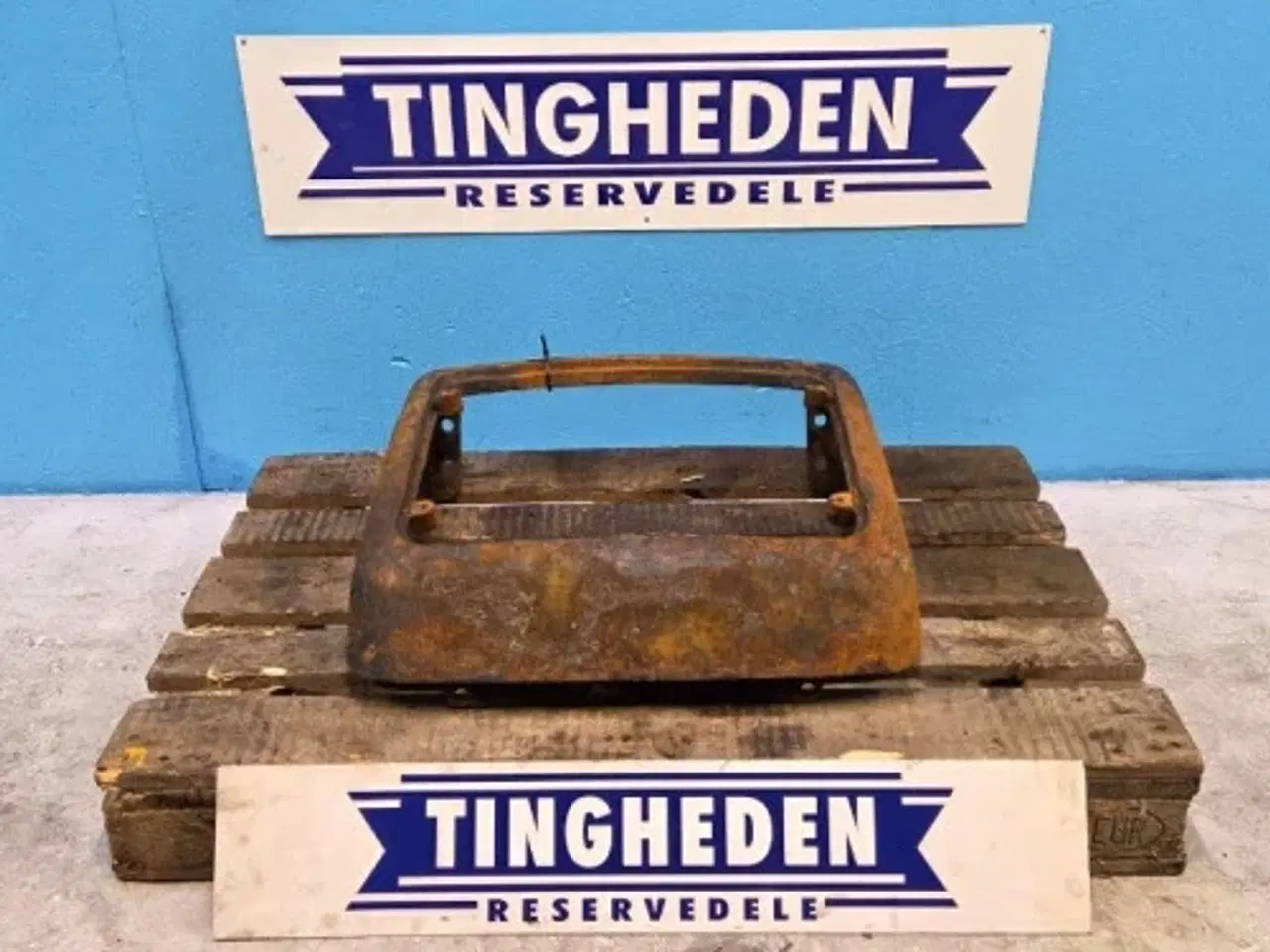 Billede 1 - New Holland LB115B Hjelmplade 87325160