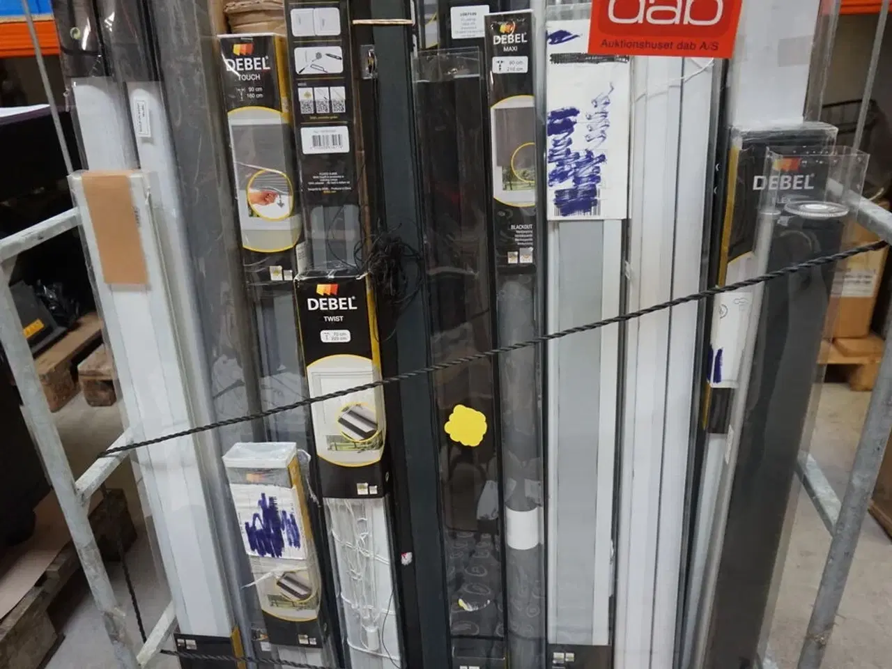 Billede 2 - Stort parti Ass Persienner, rullegardiner m.m.