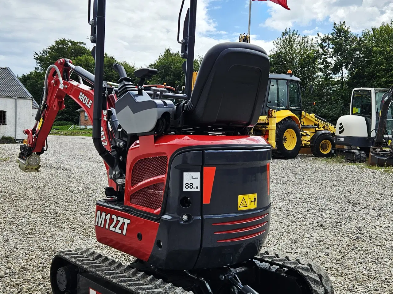 Billede 4 - Mole M12ZT / Kubota motor / fabriksny med skovle
