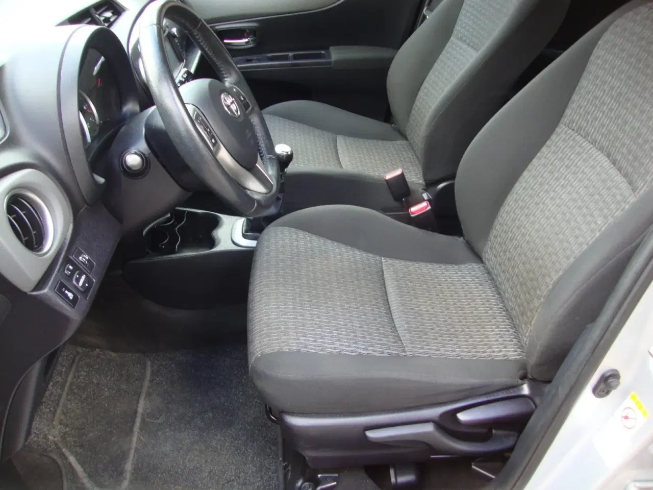 Billede 7 - Toyota Yaris 1,4 D-4D T2