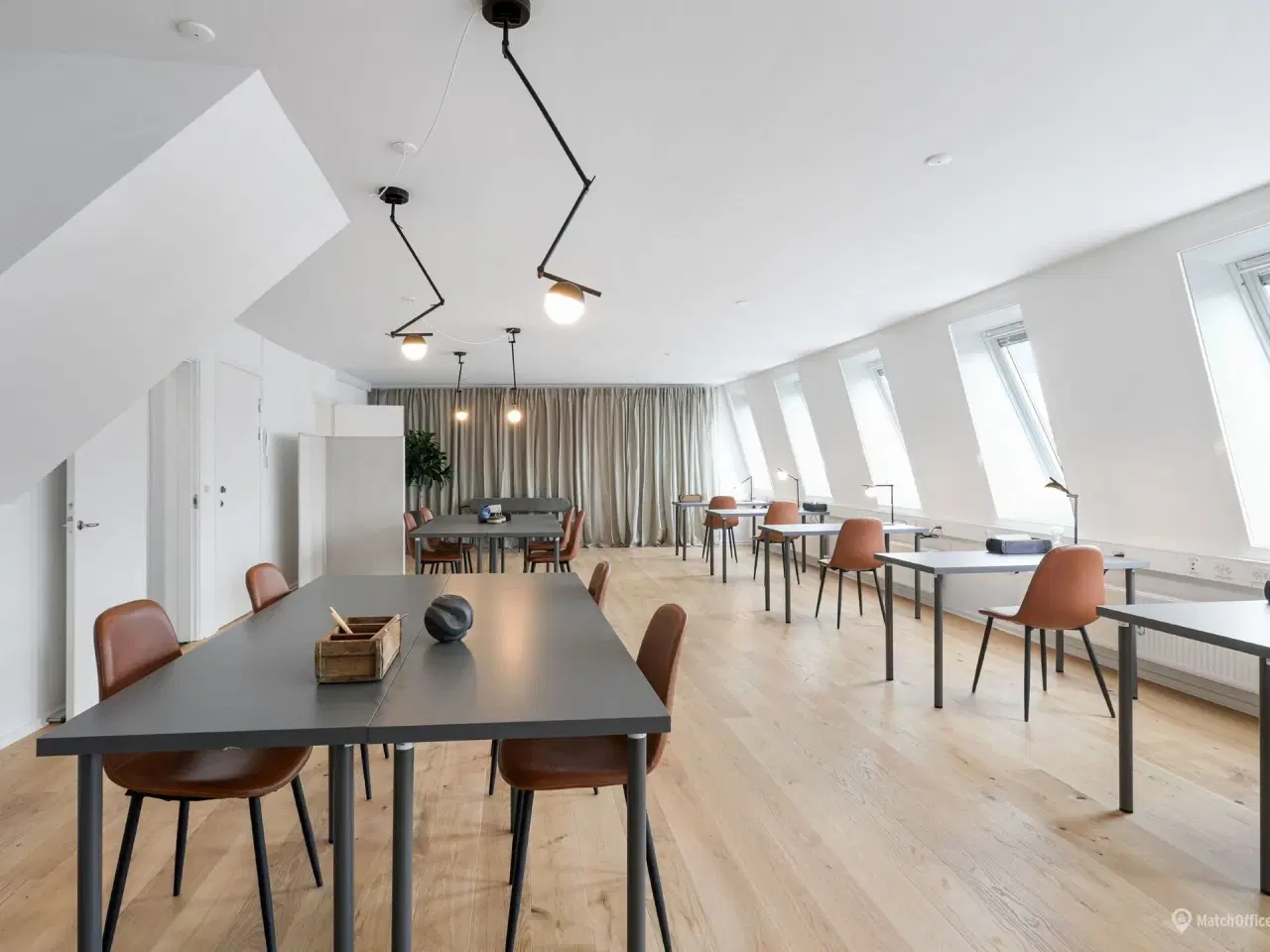 Billede 4 - Kontorlejemål midt i byen