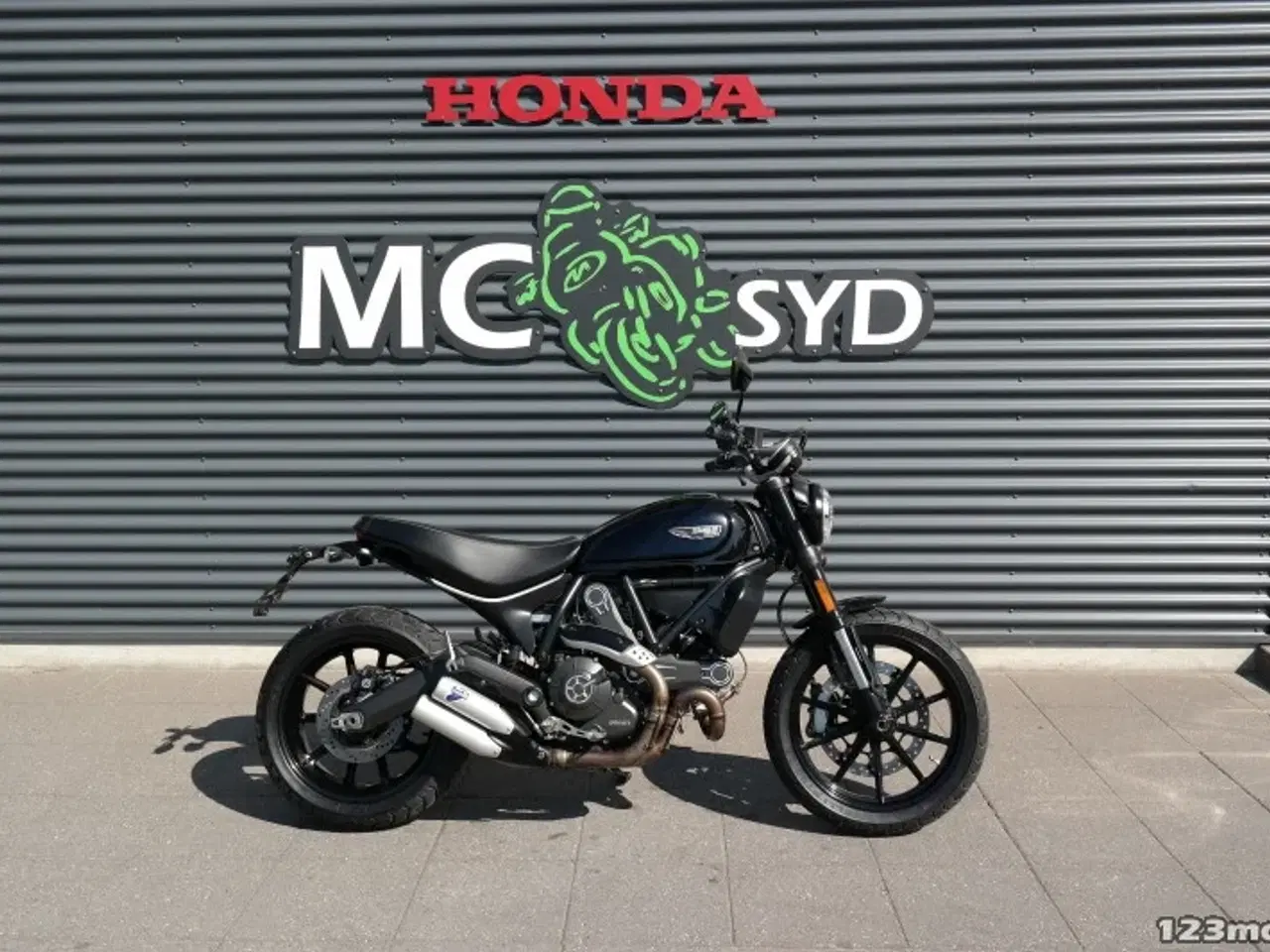 Billede 1 - Ducati Scrambler Full Throttle MC-SYD BYTTER GERNE