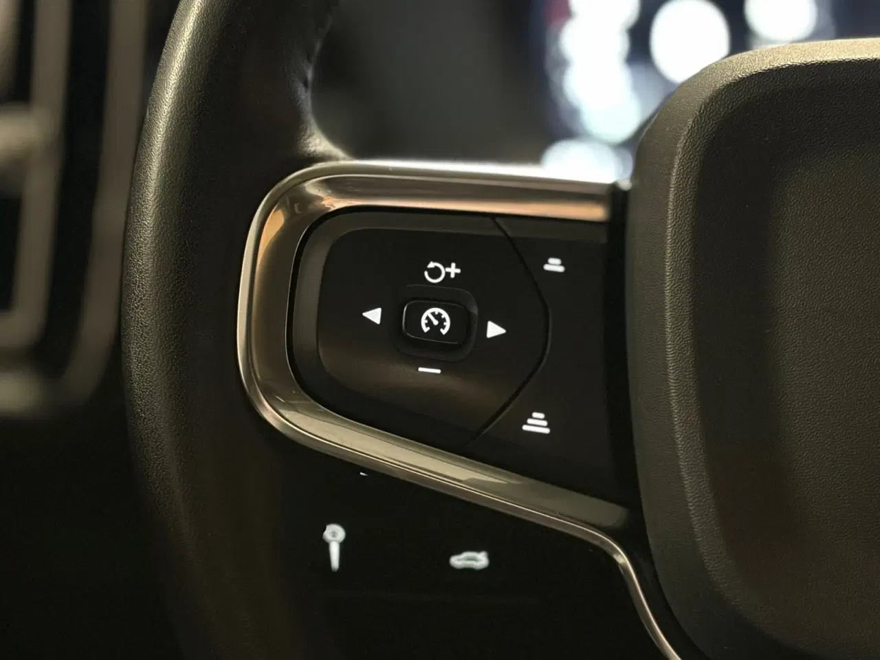 Billede 13 - Volvo XC40 2,0 T4 190 Momentum aut.