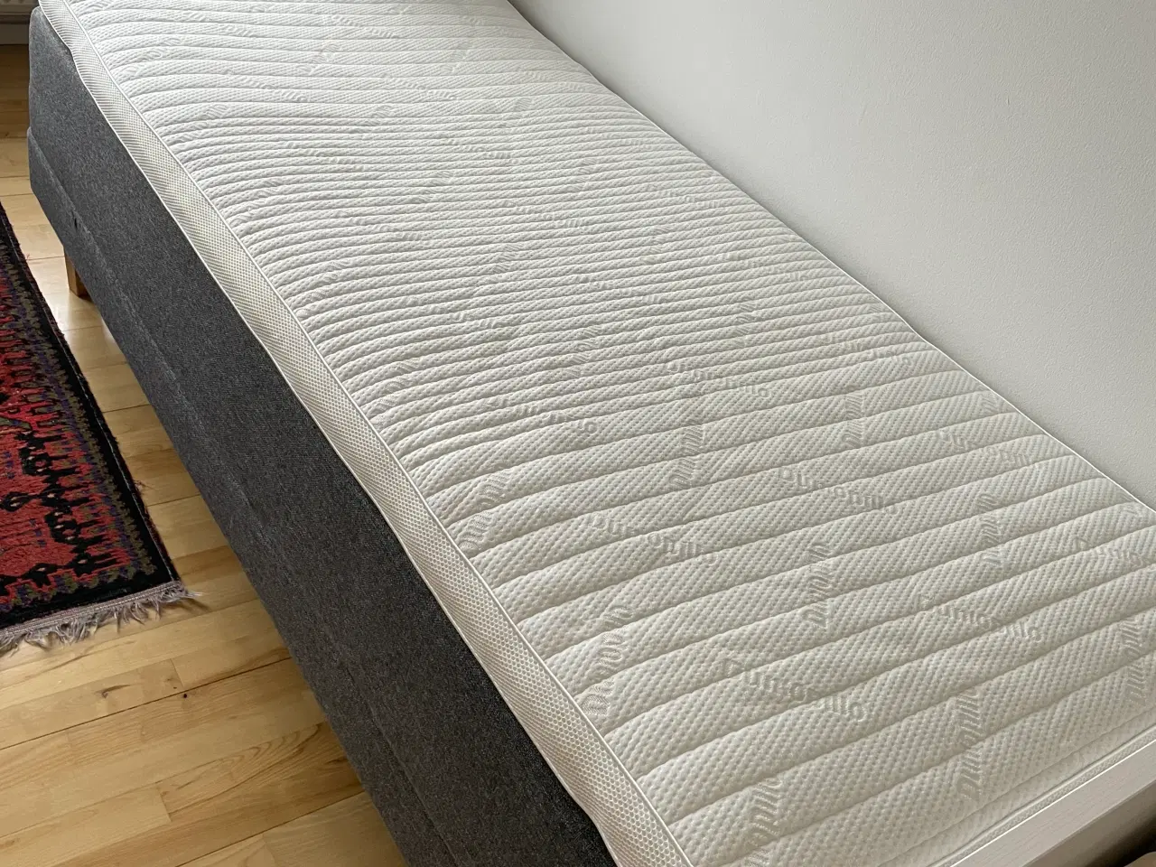 Billede 3 - Elevationsseng fra Dunlopillo