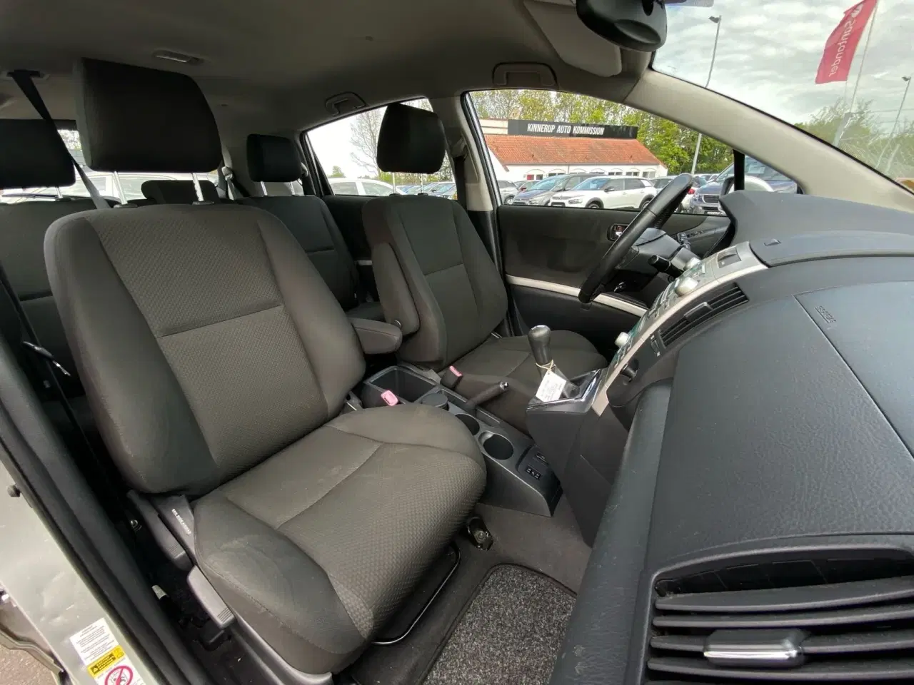 Billede 11 - Toyota Corolla Verso 7 pers. 1,8 Linea Terra 129HK