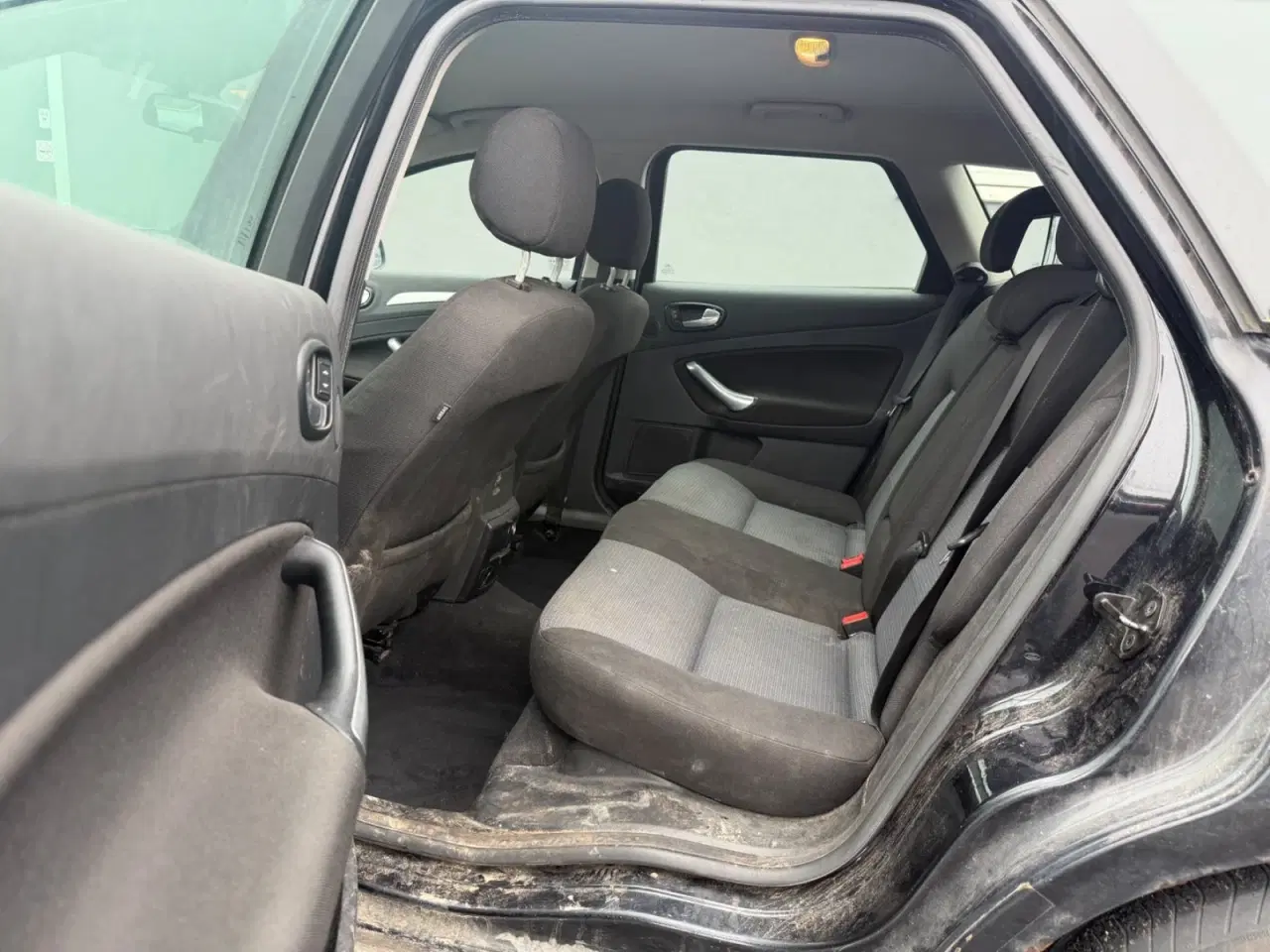 Billede 6 - Ford Mondeo 2,0 Ambiente stc.