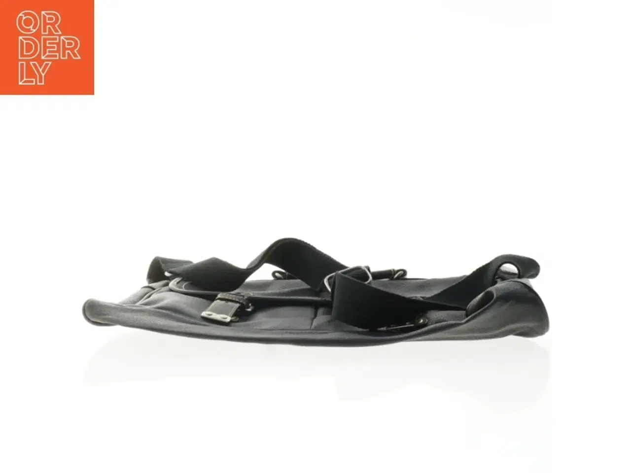 Billede 5 - Sort skuldertaske (str. 40 x 34 cm)