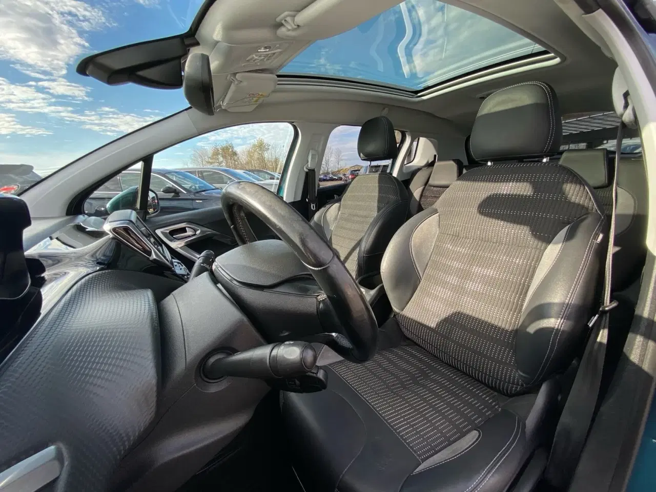 Billede 9 - Peugeot 2008 1,6 BlueHDi Selection Sky 100HK 5d