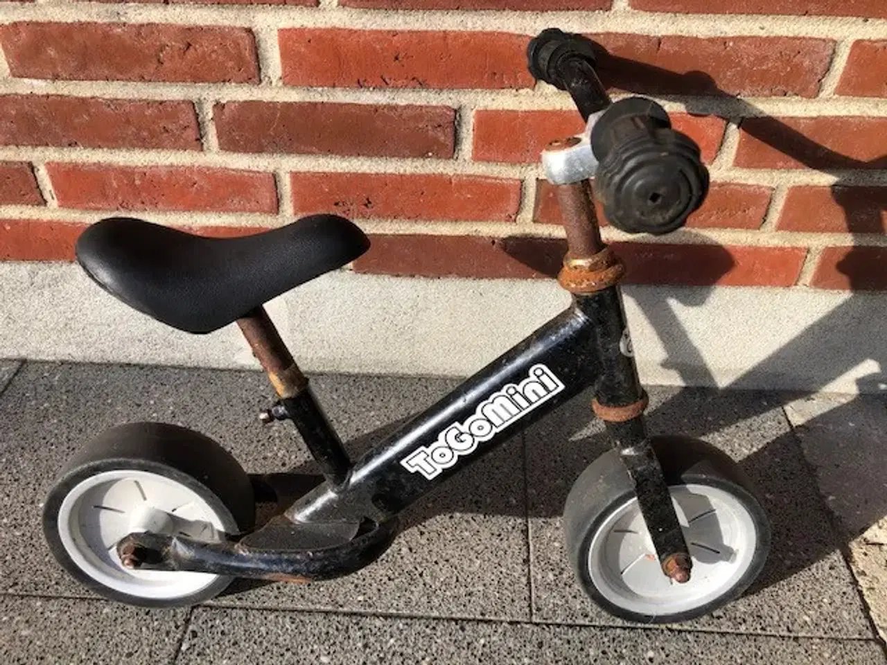 Billede 1 - Løbecykel med ekstra brede dæk