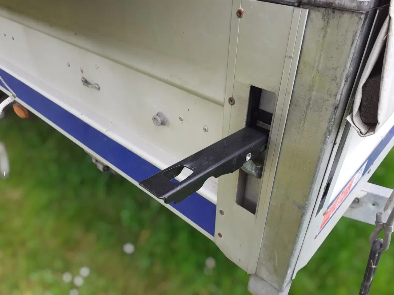 Billede 8 - Leje af 3500kg Presennings Trailer 1 dag