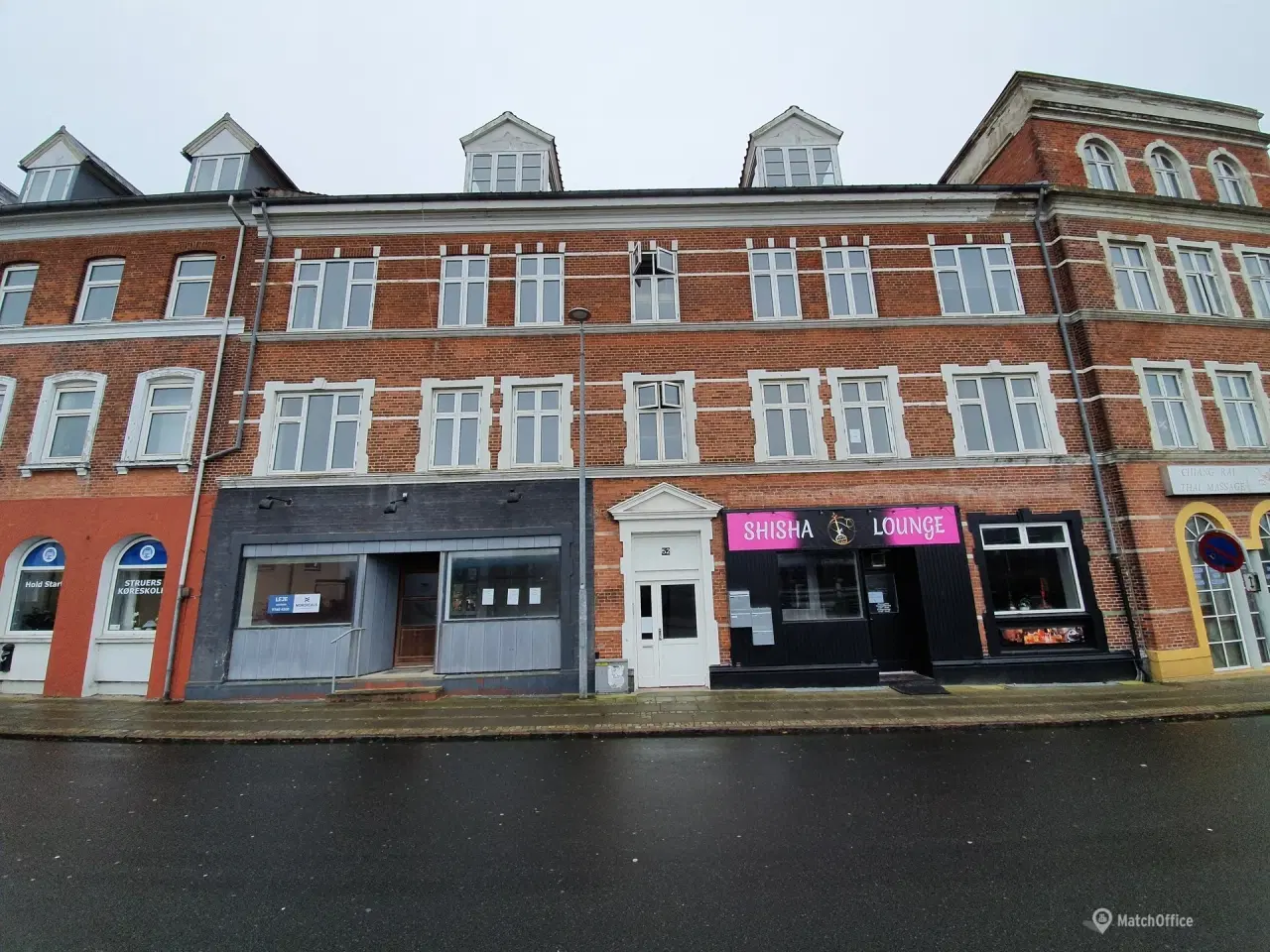 Billede 2 - Flot butiks- / kliniklokale på i alt 137 kvm