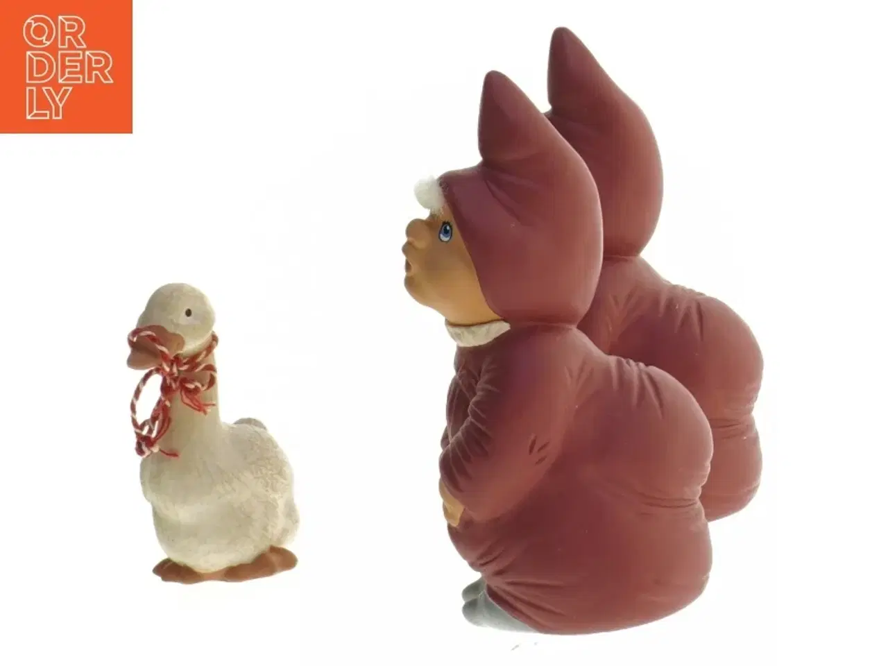 Billede 5 - Keramiske nissefigurer med gås (str. 13 cm)