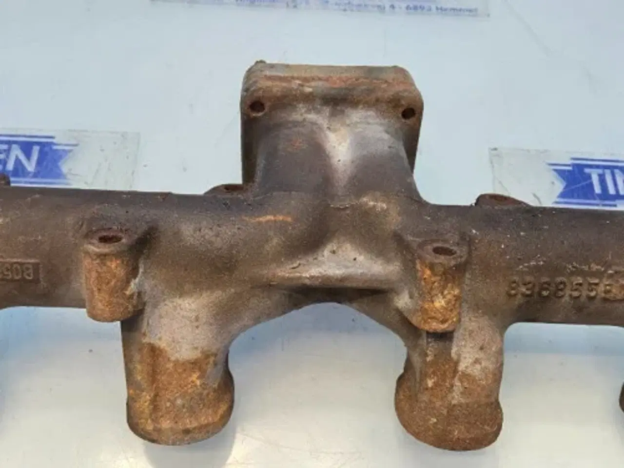 Billede 14 - SisuDiesel 84CTA-4V Undstødningsmanifold 836855506