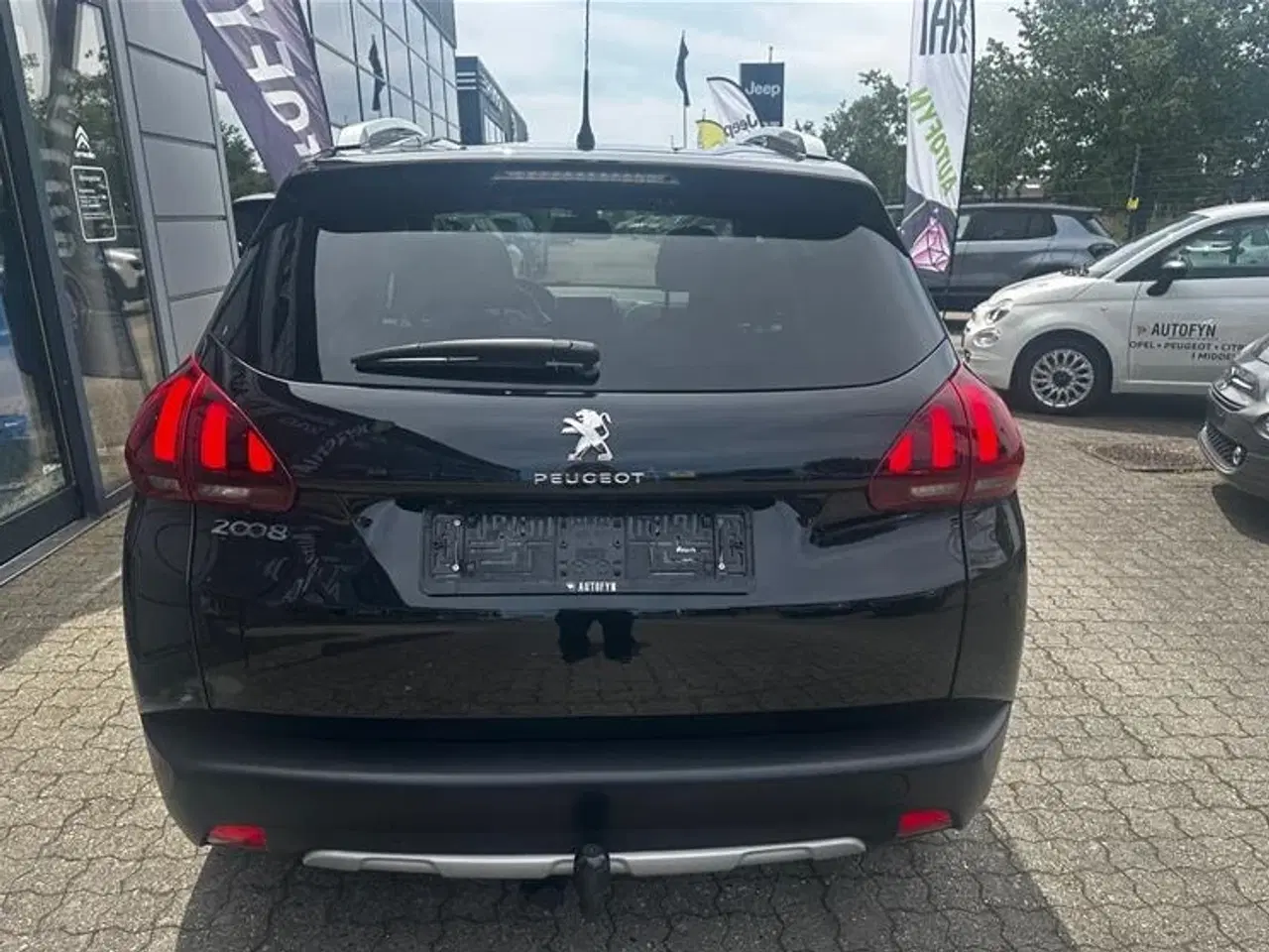 Billede 6 - Peugeot 2008 1,2 e-THP 110 Selection Sky