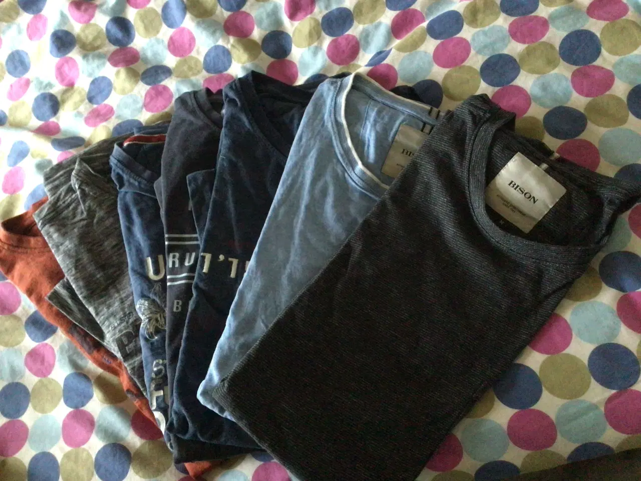 Billede 1 - Bison T-shirts 7 stk