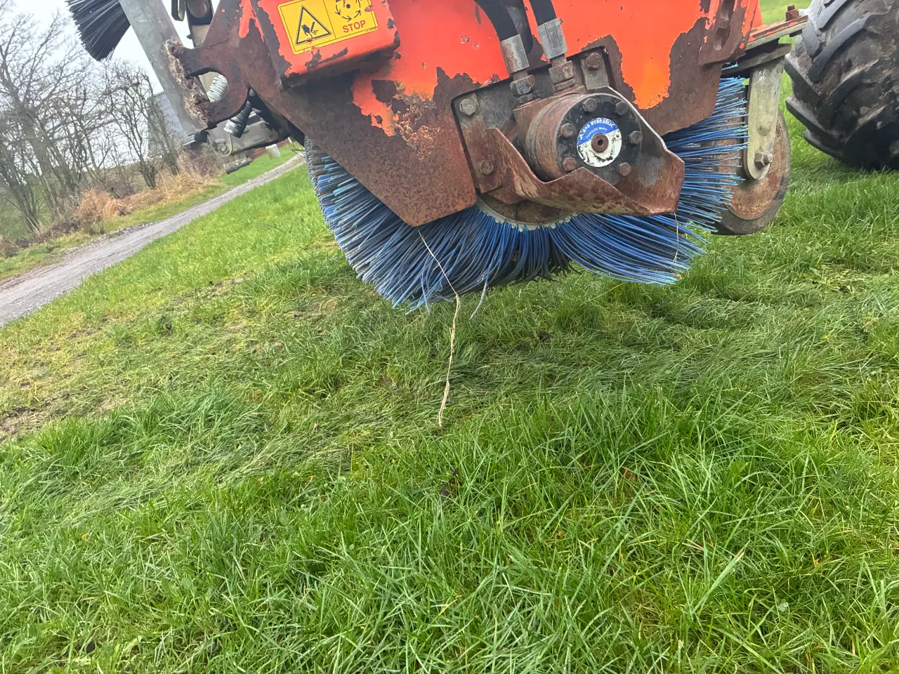 Billede 5 - Tuchel 205cm hydraulisk kost med kantbørste 