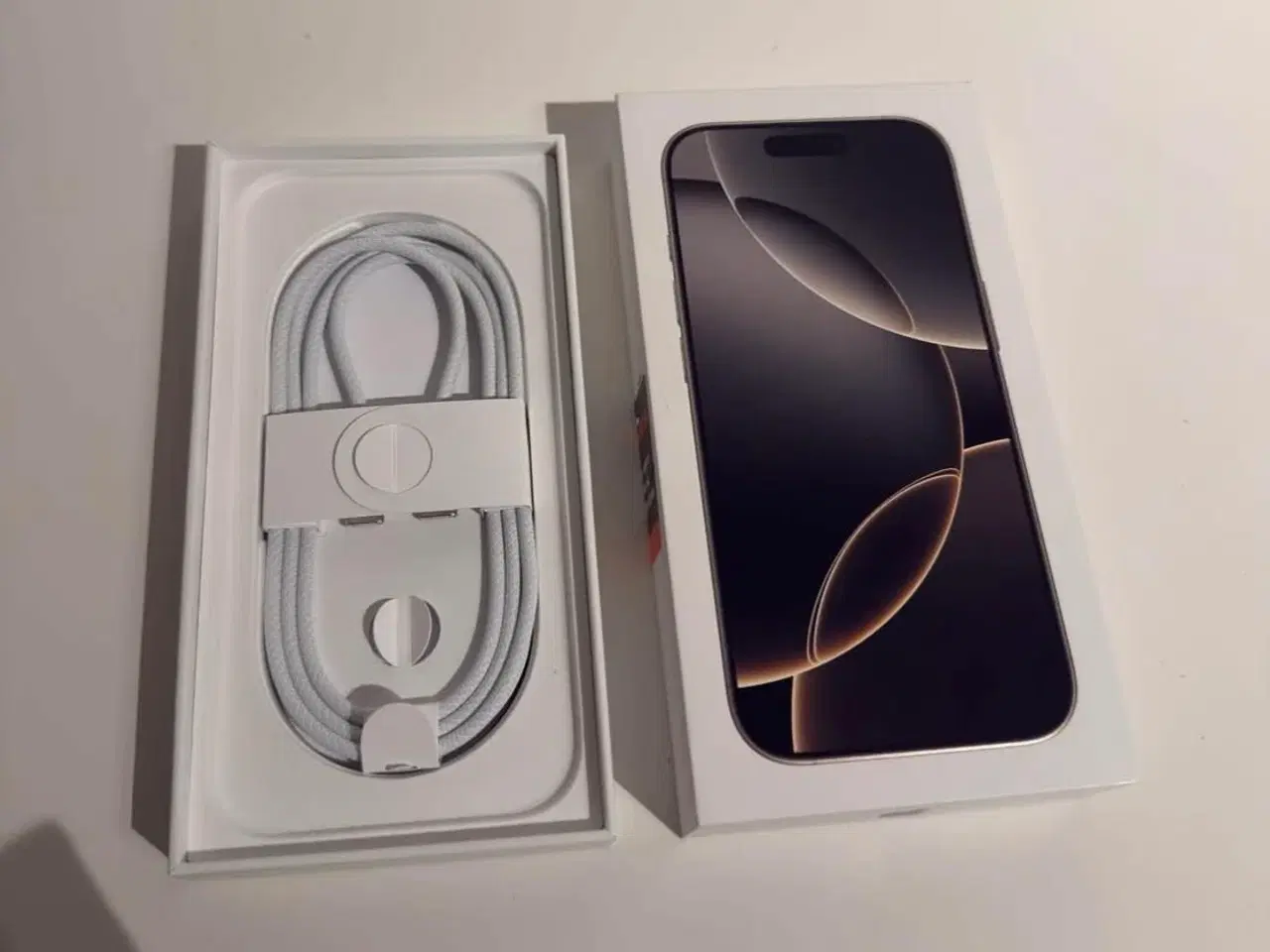 Billede 5 - iPhone 16 pro 256gb (Titanium)