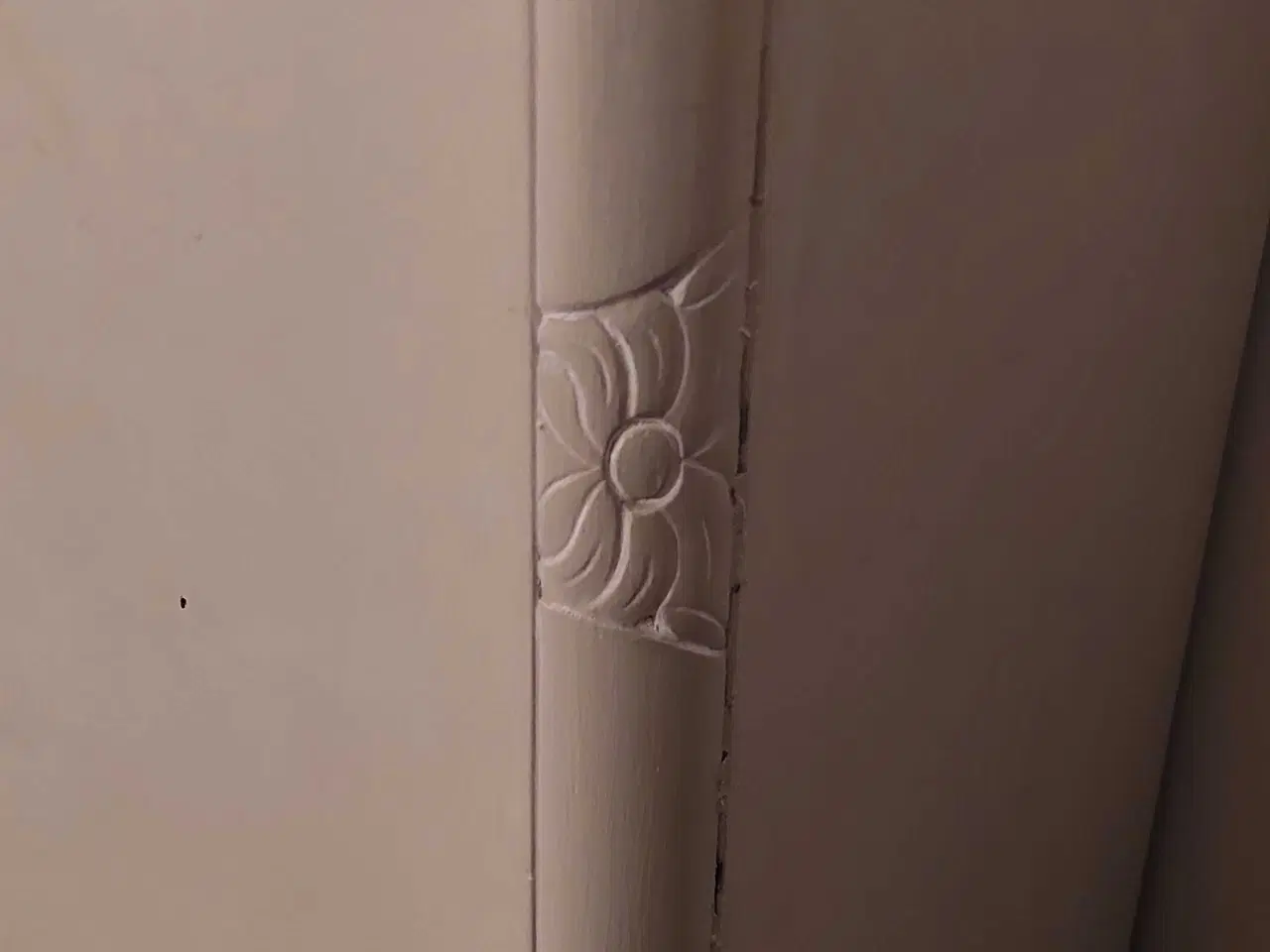 Billede 4 - Skab - kalkmalet