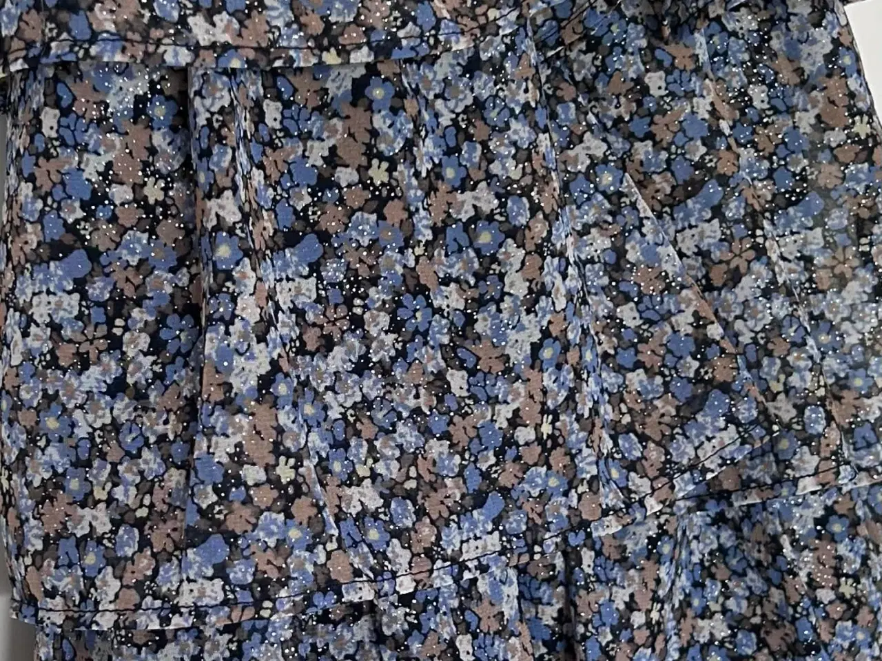 Billede 2 - name it nederdel, str. 152 / 12 år