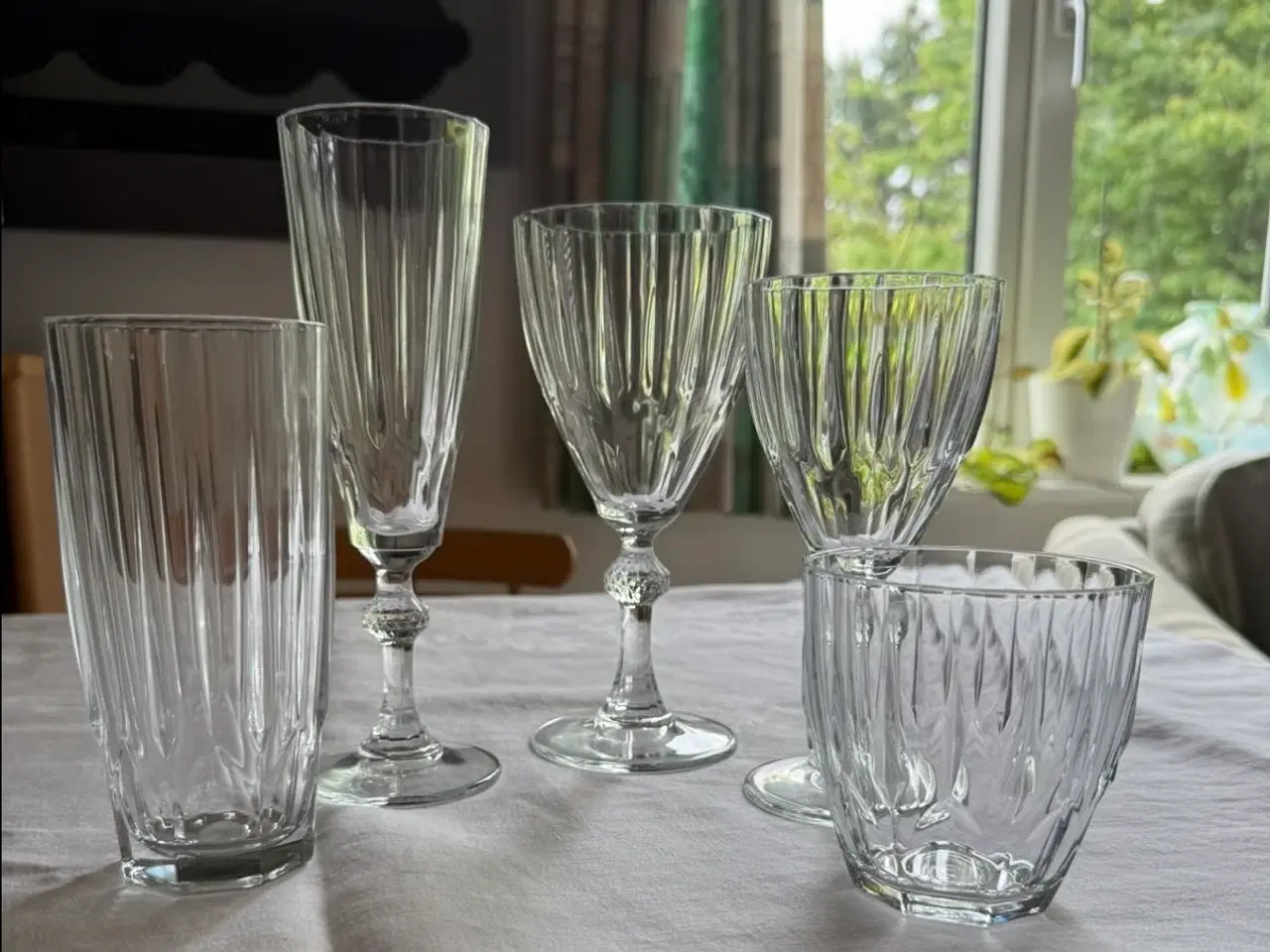 Billede 1 - 81 stk Diamond glas sælges