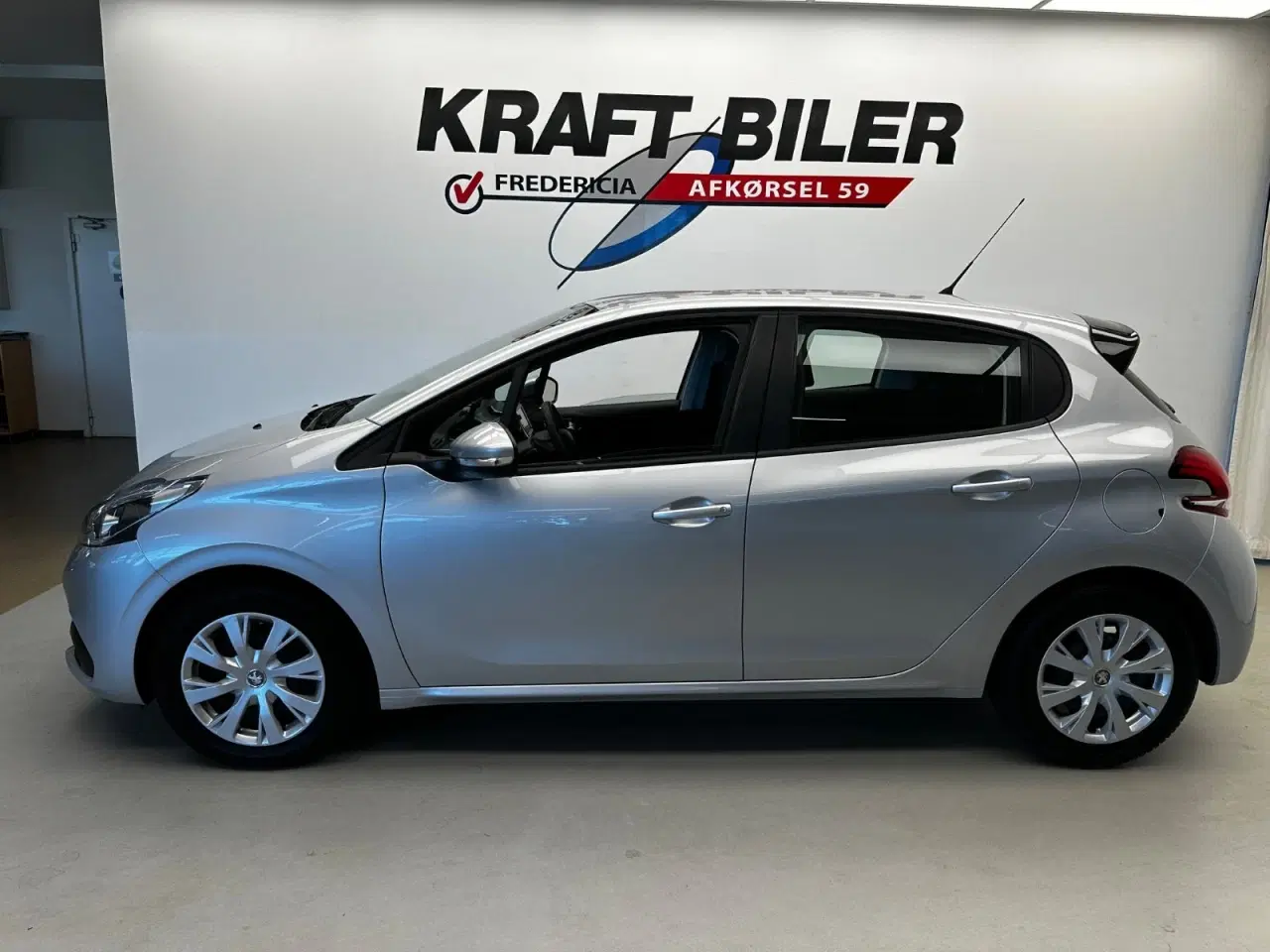 Billede 1 - Peugeot 208 1,2 VTi 82 Active